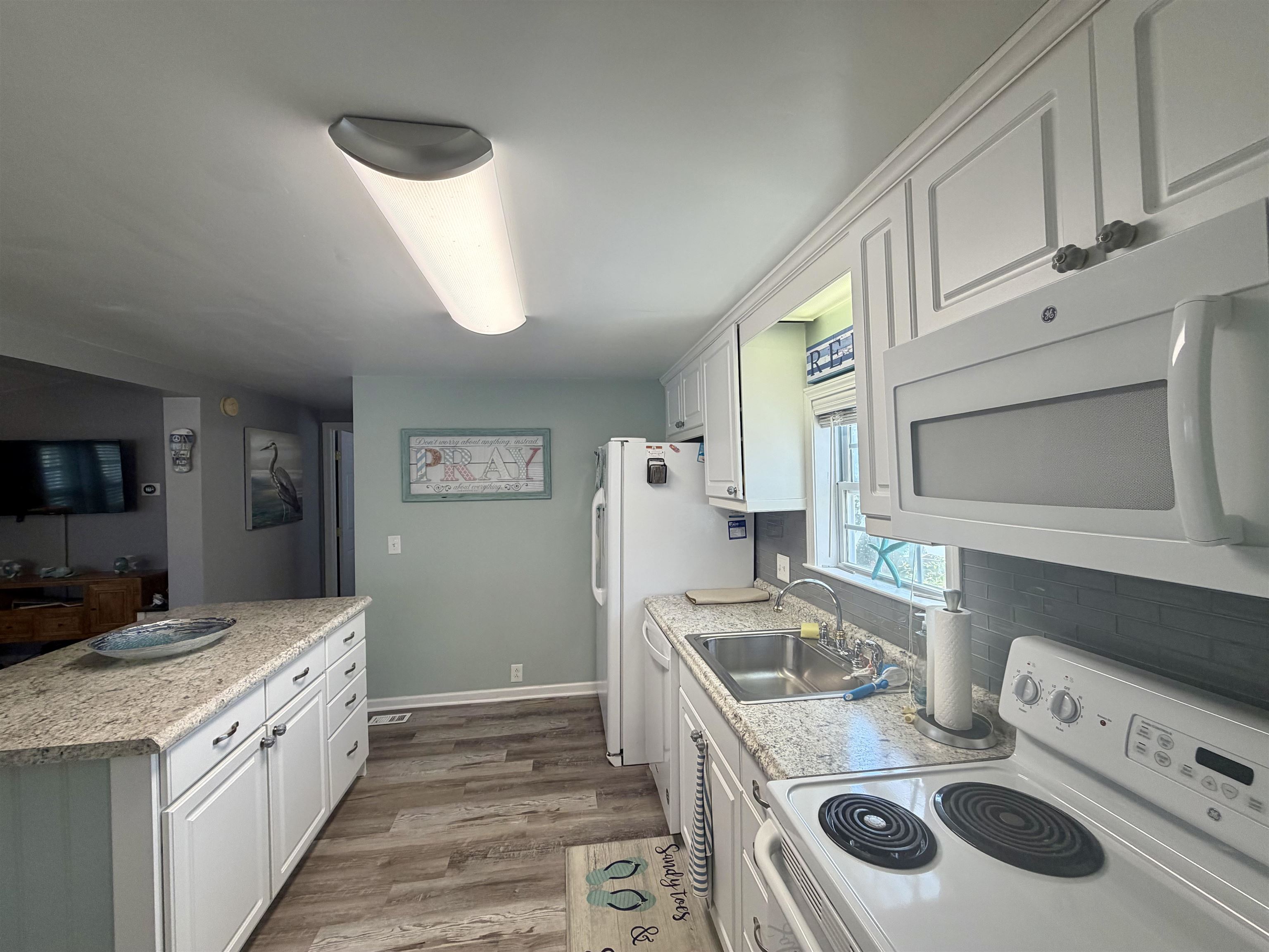 247 Sanddollar Dr. Property Photo 13