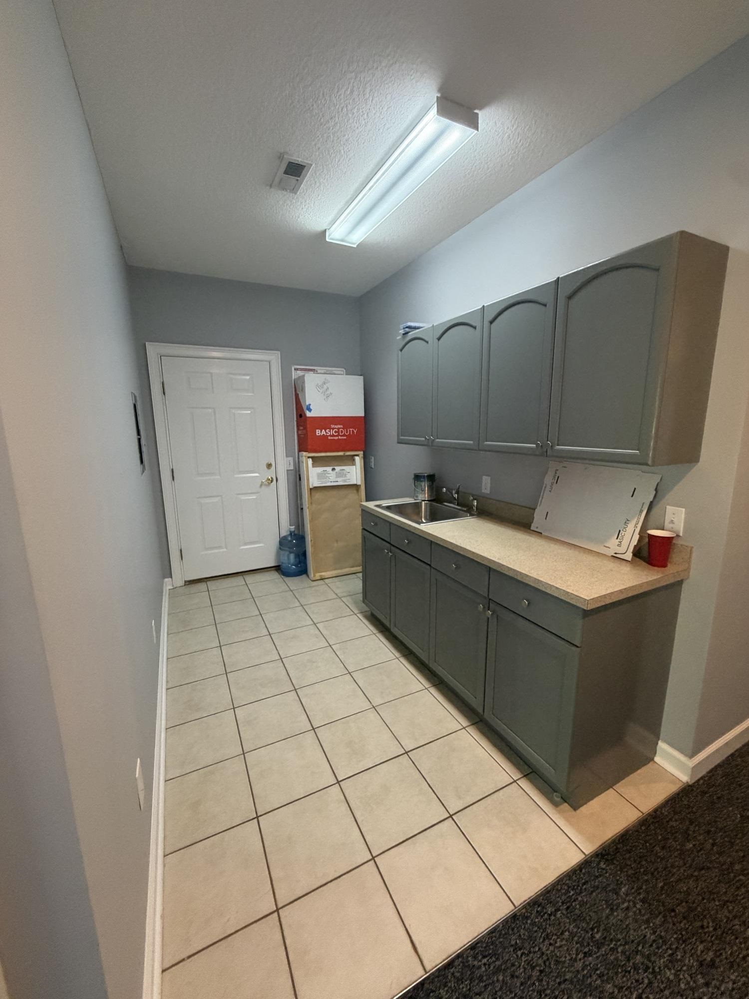 870 Inlet Square Dr. Property Photo 15