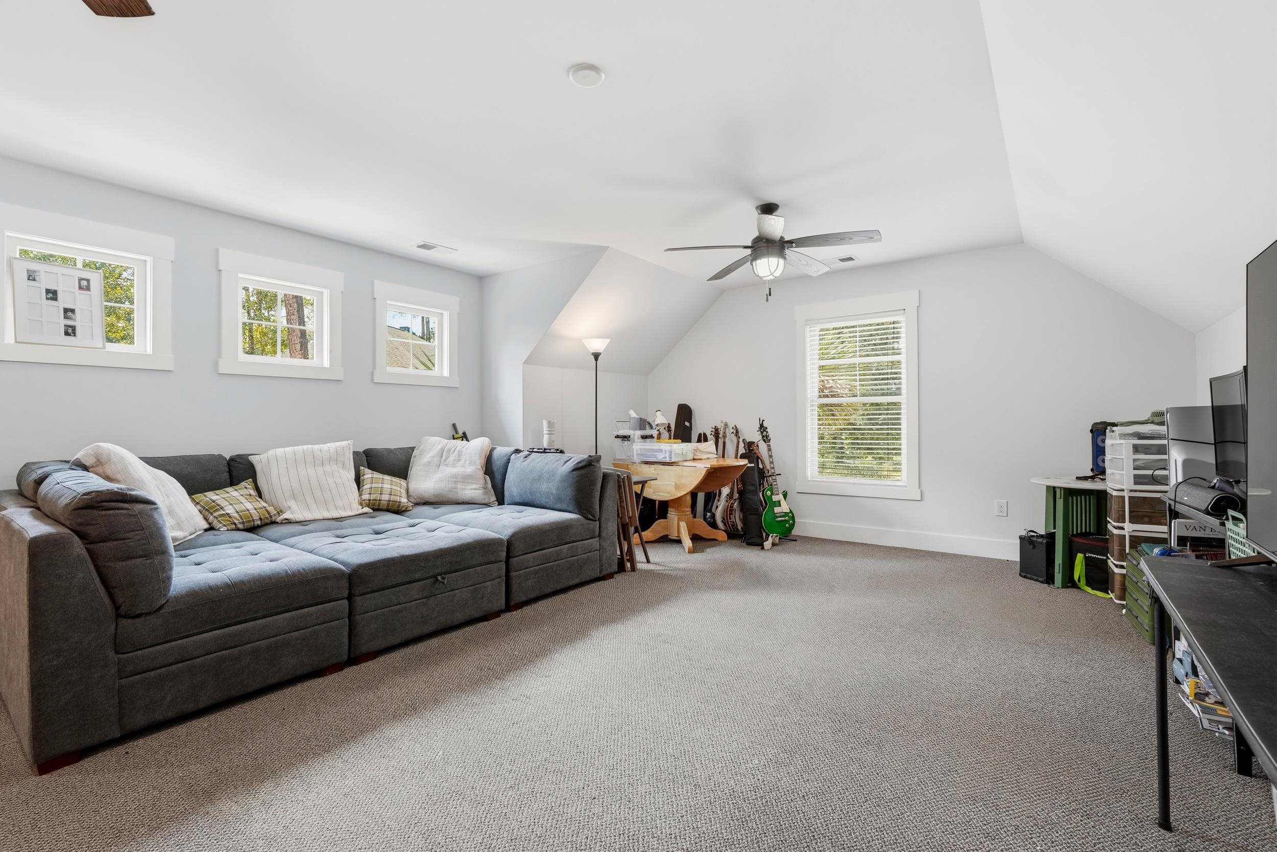 652 Whispering Pines Ct. Property Photo 35