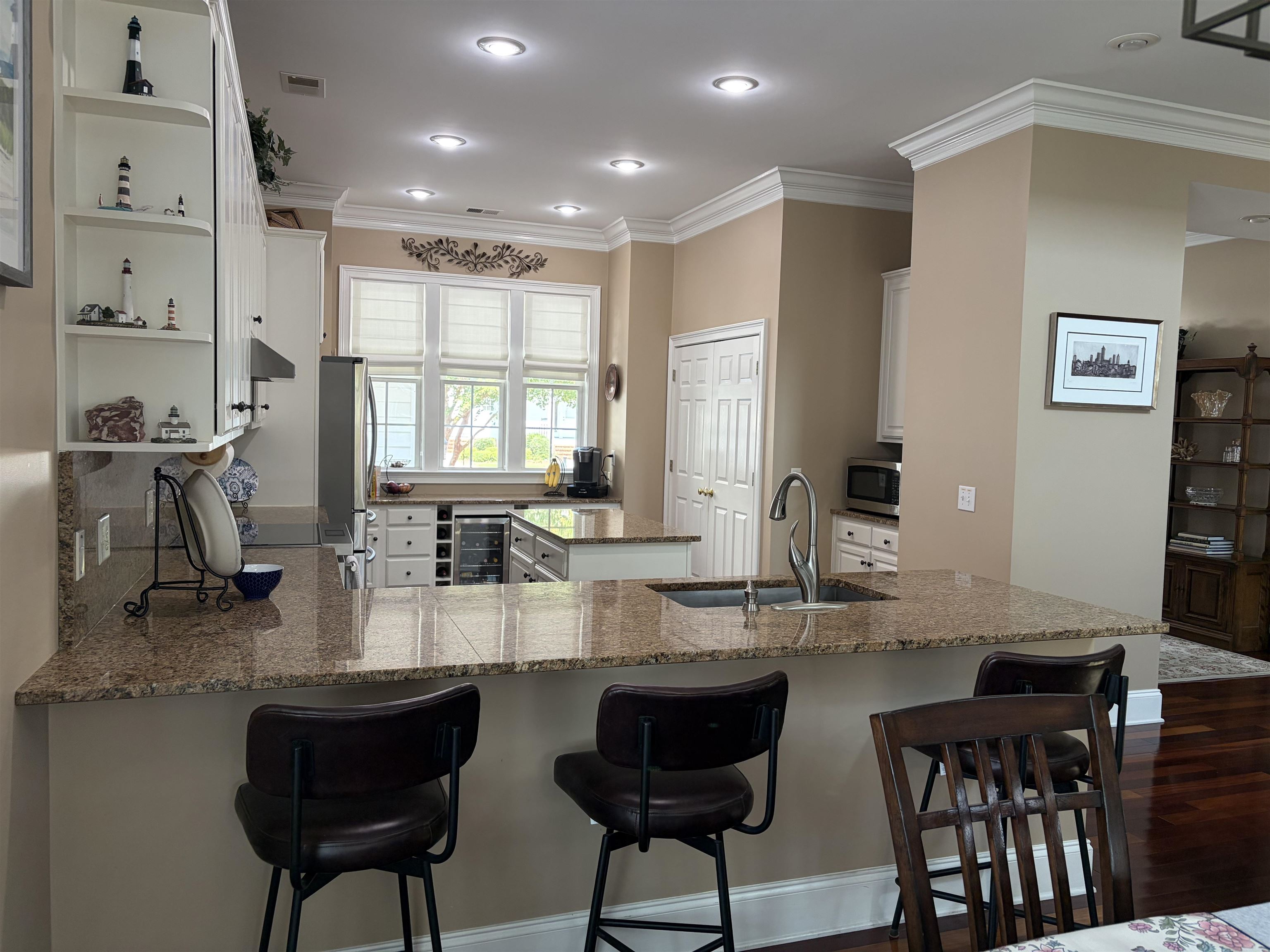 107 Cottage Ct. Property Photo 9