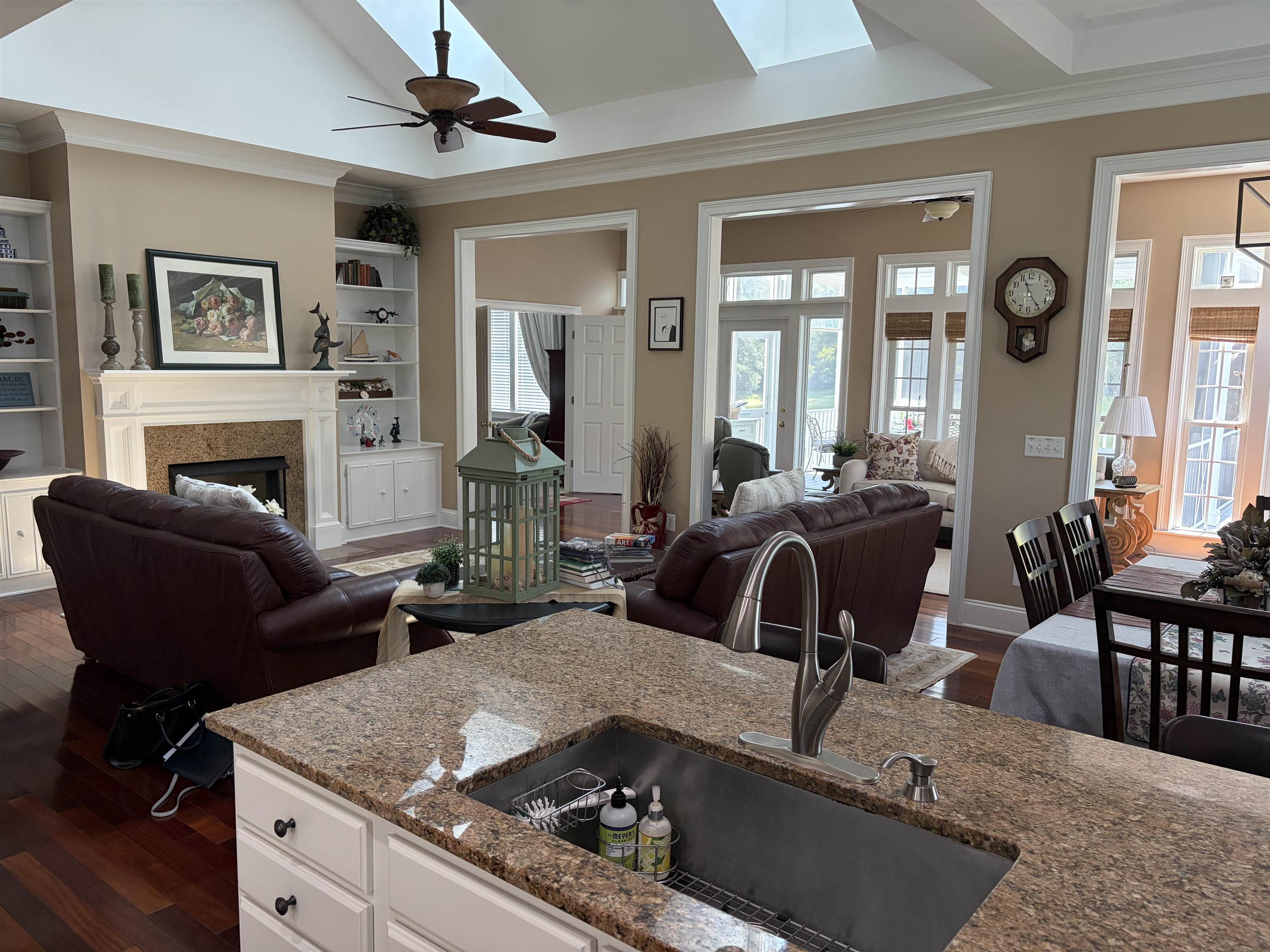 107 Cottage Ct. Property Photo 12