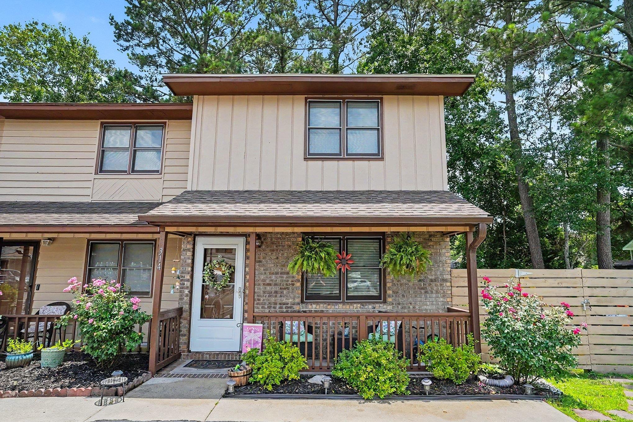 314 Waccamaw Village Dr.