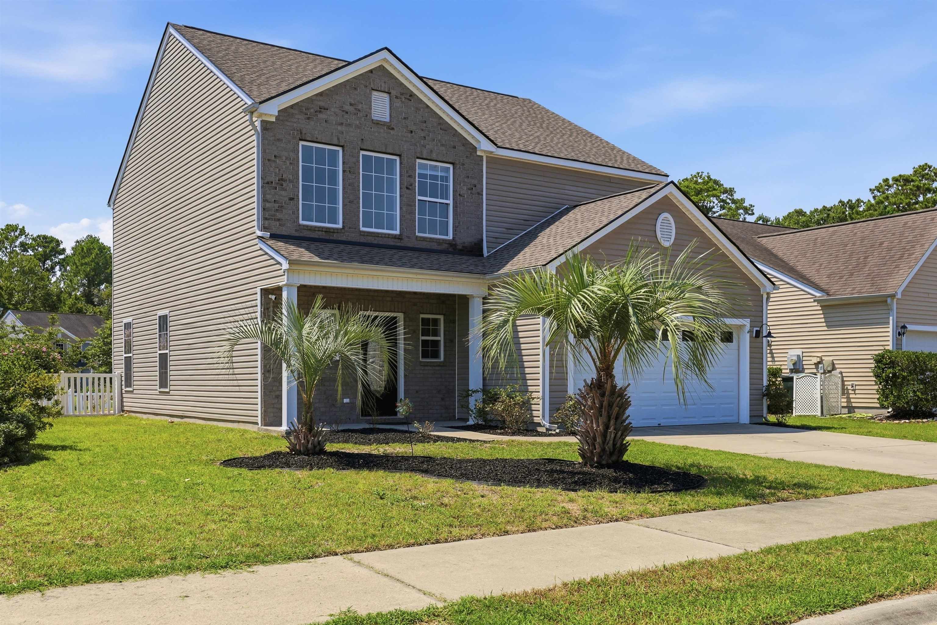 4737 Farm Lake Dr. Property Photo 1