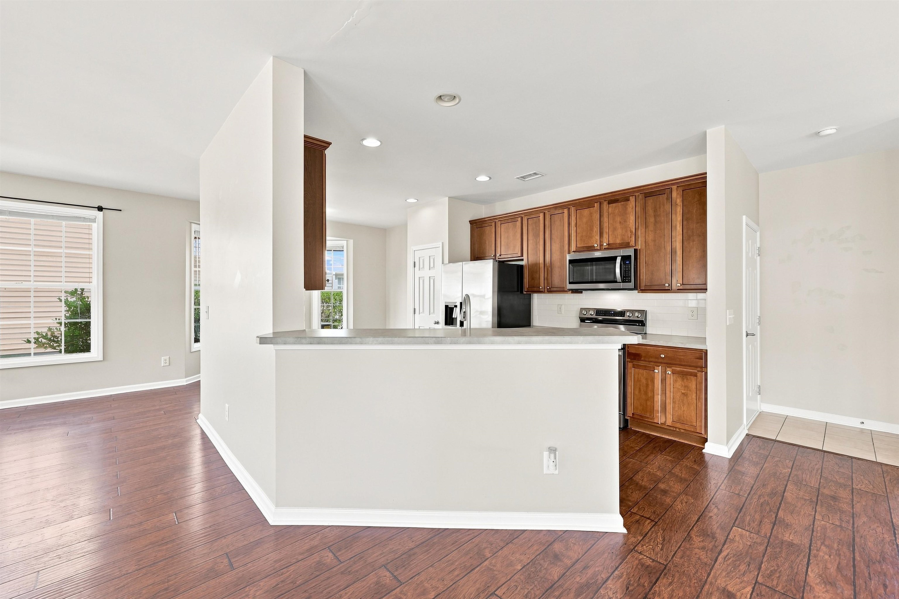 4737 Farm Lake Dr. Property Photo 11