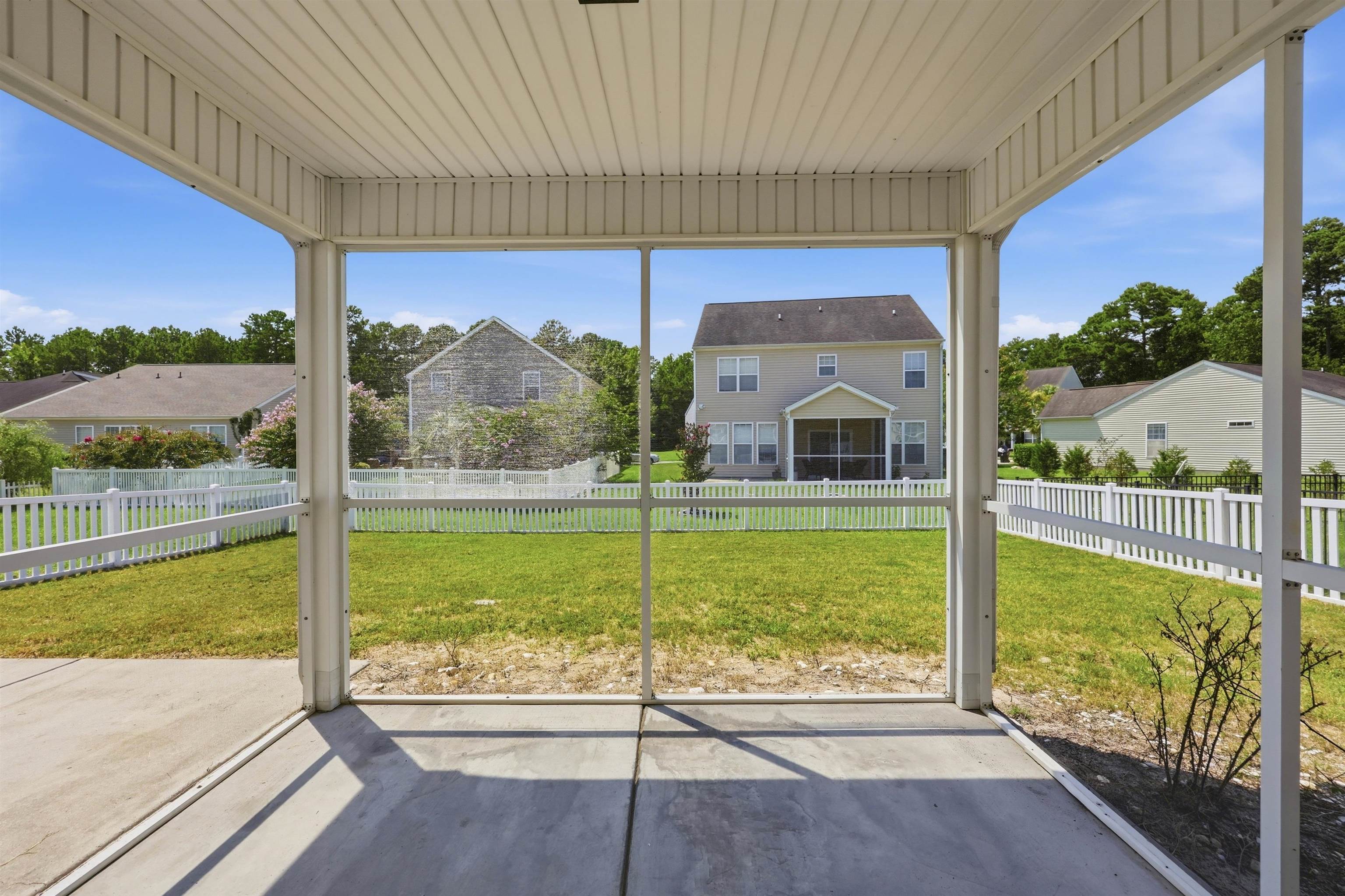 4737 Farm Lake Dr. Property Photo 31