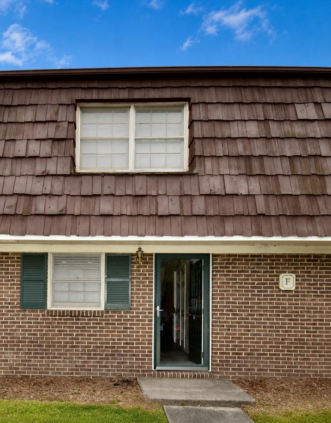 1025 Carolina Rd. Property Photo 1
