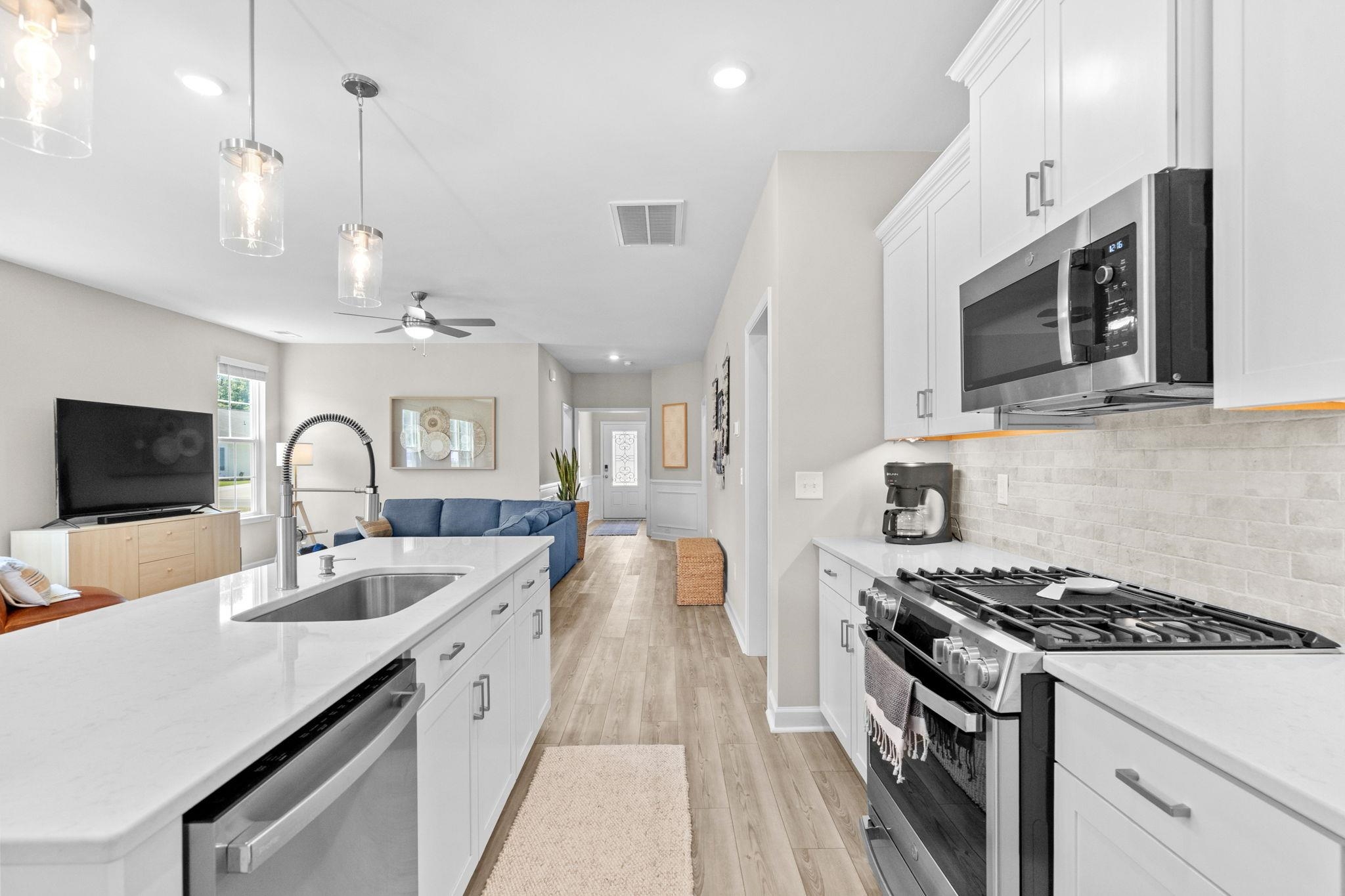 1023 Agostino Dr. Property Photo 18
