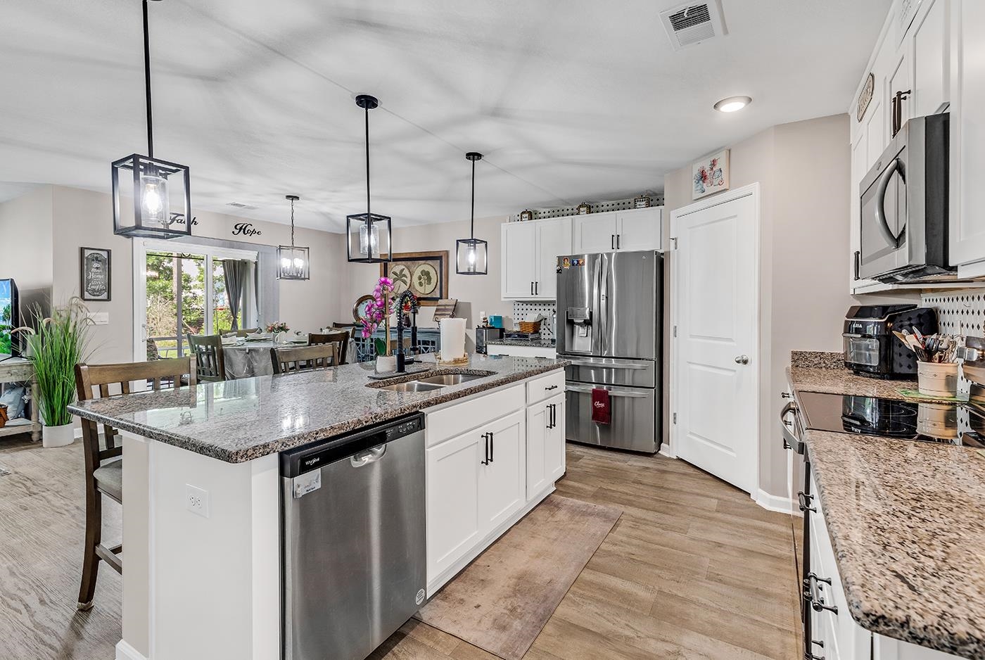 164 Teddy Bear Circle Property Photo 4