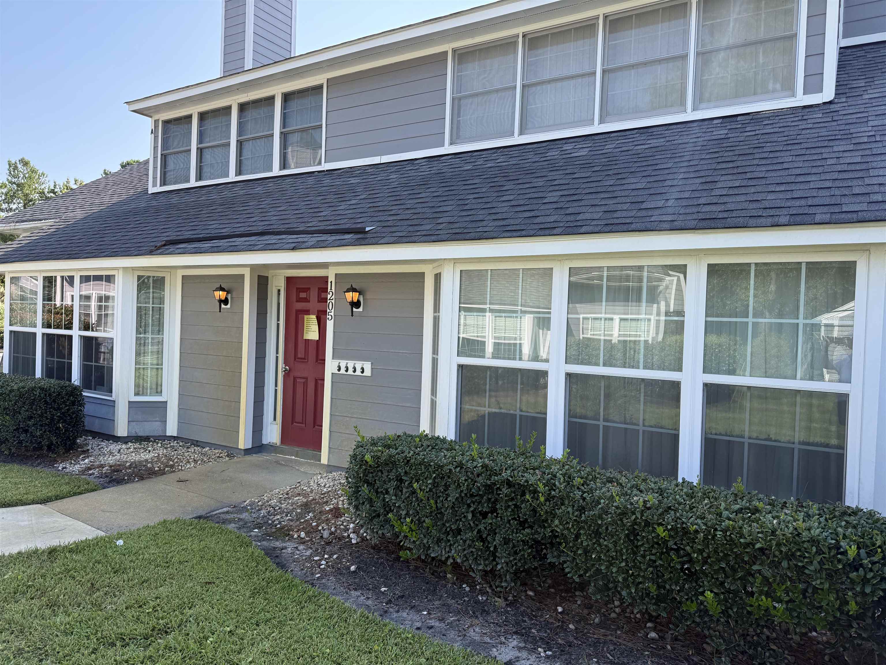 1205 Tiffany Ln. Property Photo 1