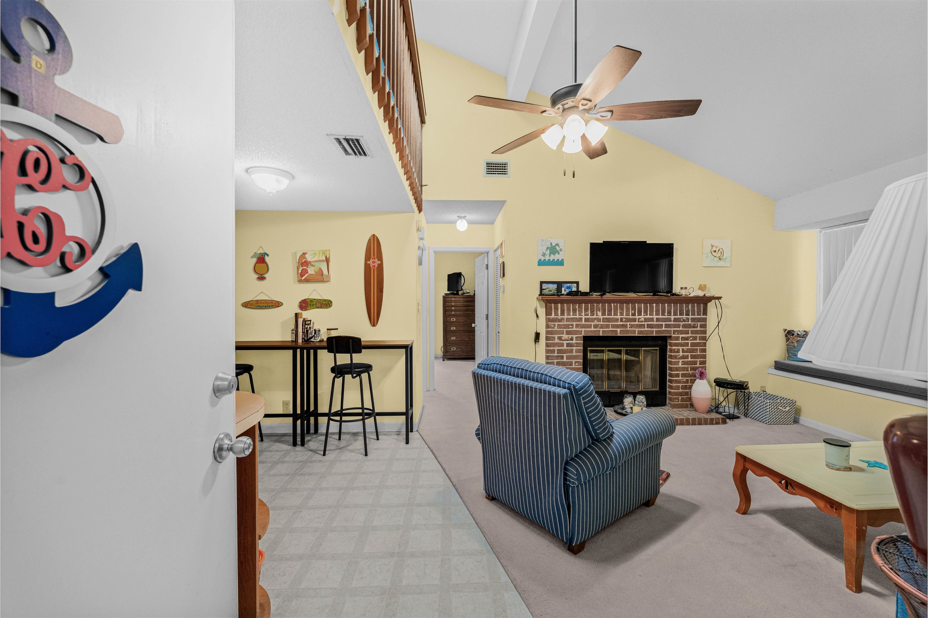 1205 Tiffany Ln. Property Photo 9