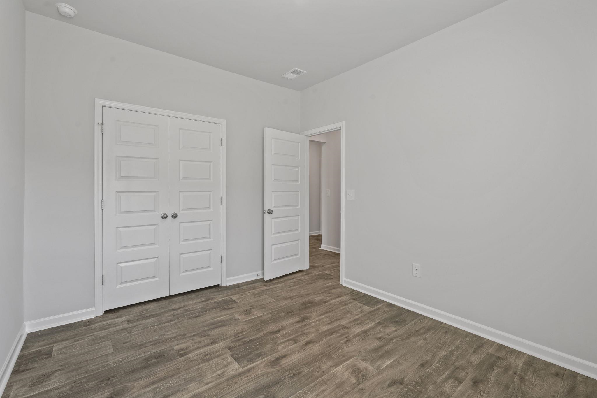 219 Warner Crossing Way Property Photo 19