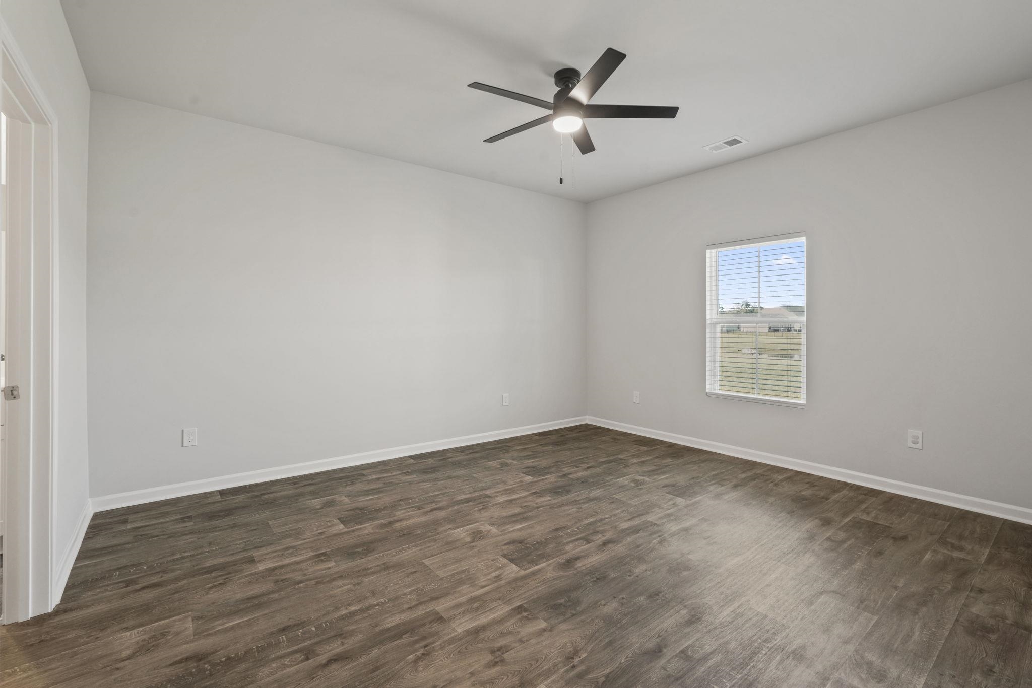 219 Warner Crossing Way Property Photo 34