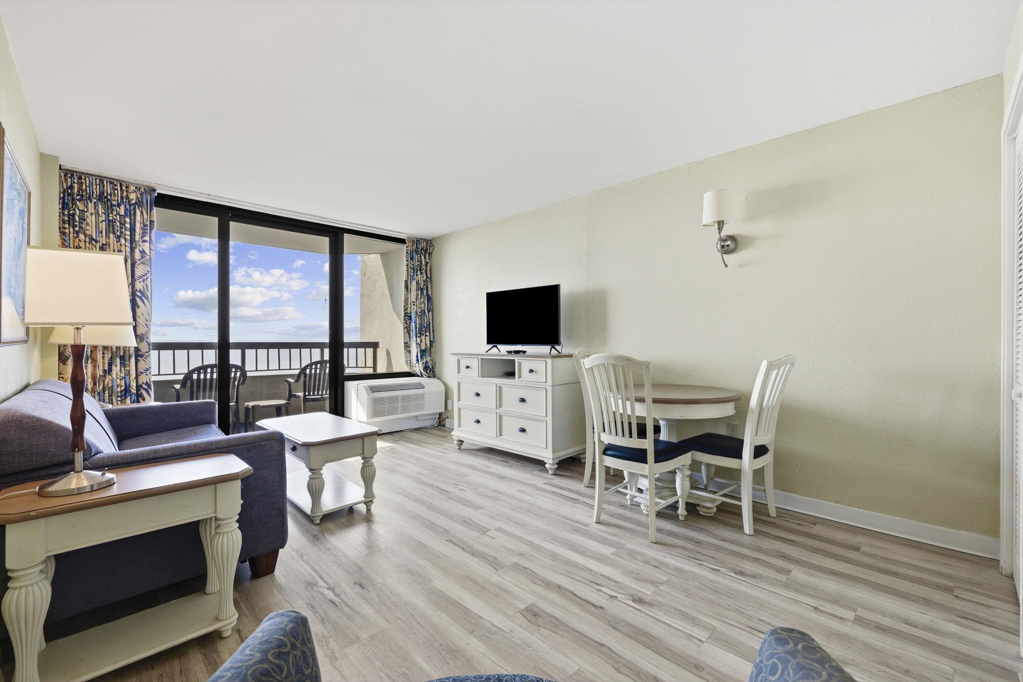 2401 S Ocean Blvd. Property Photo 6