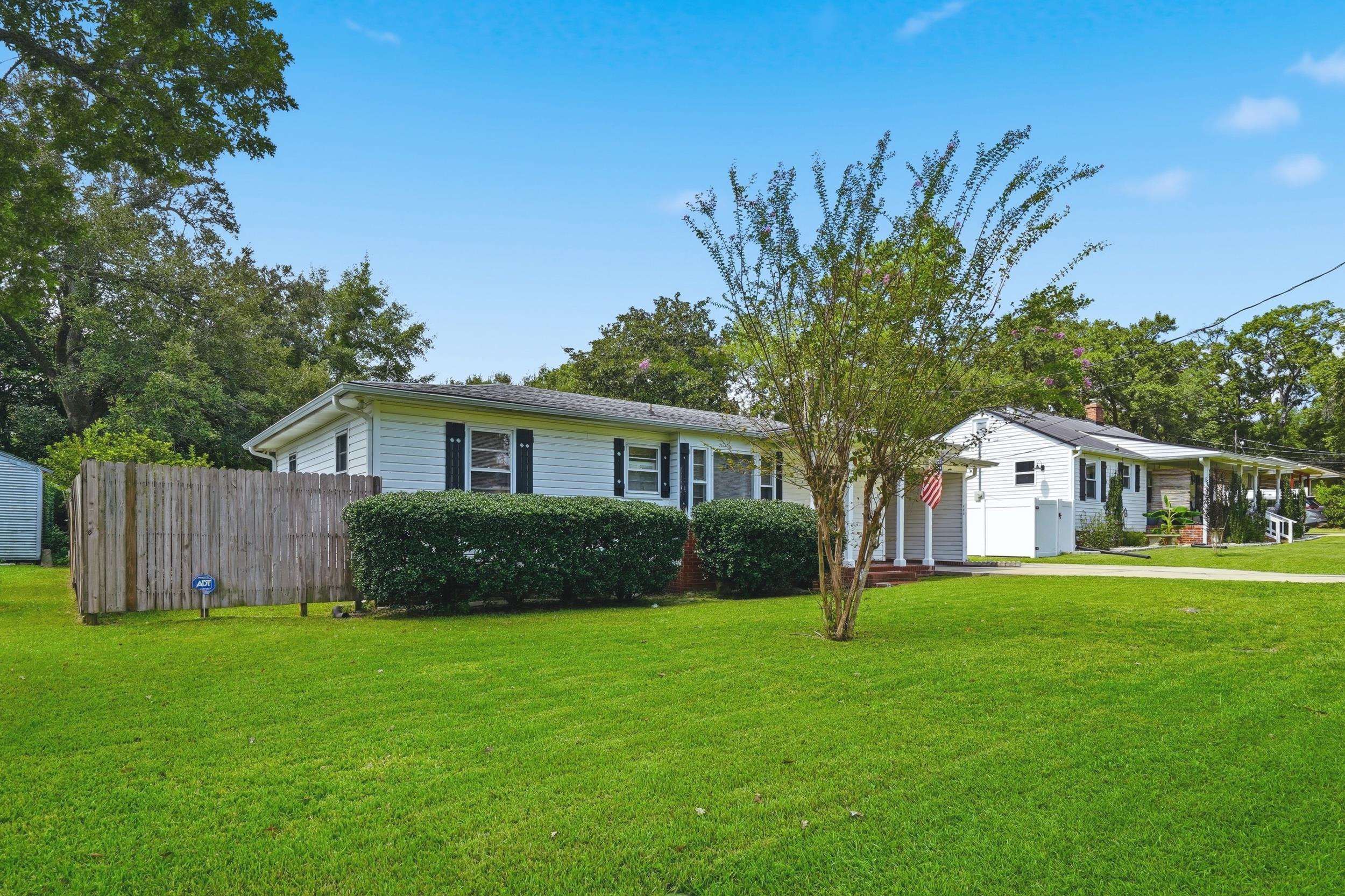 409 Palmetto St. Property Photo 4