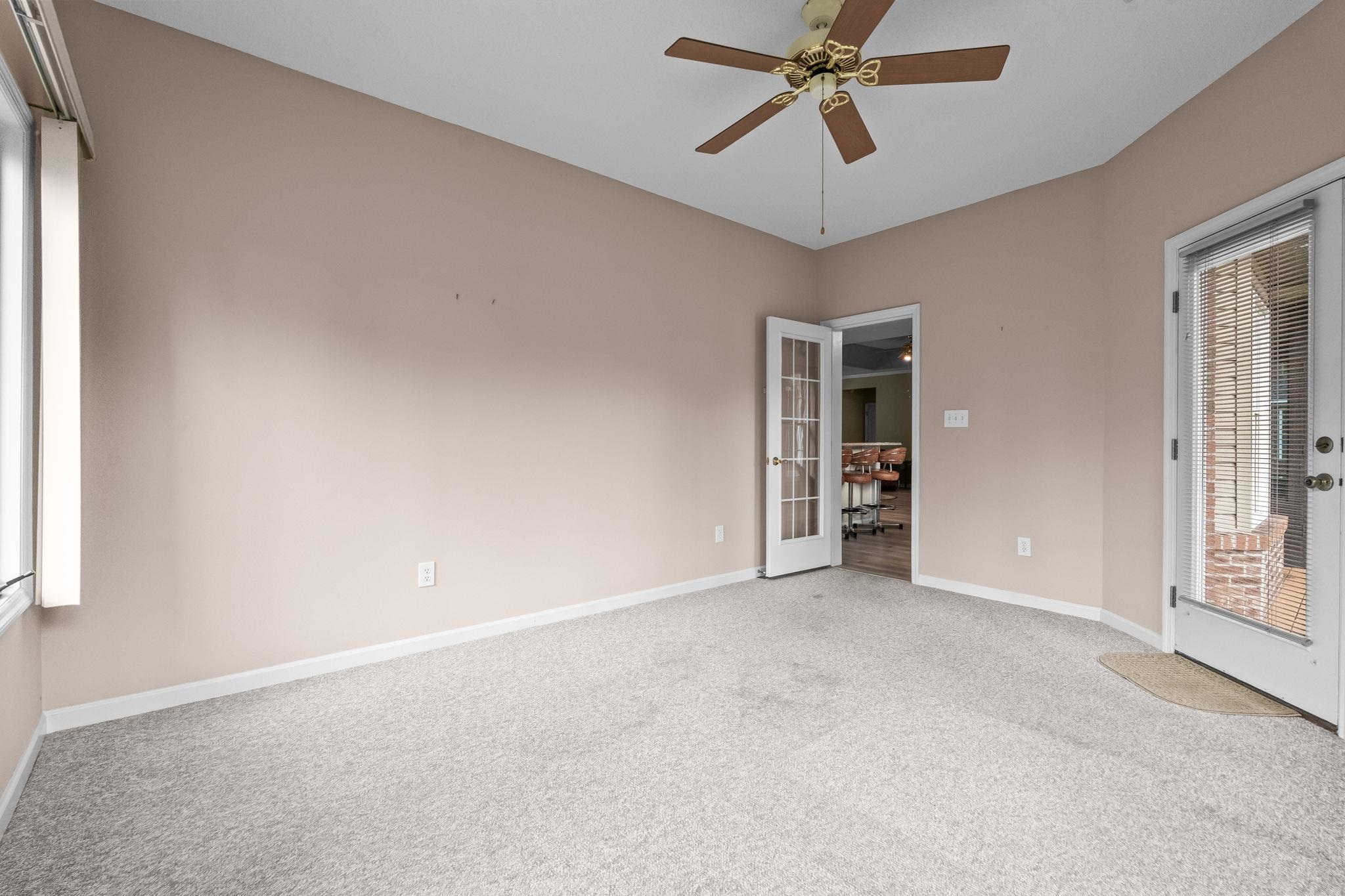 3111 Hermitage Dr. Property Photo 28