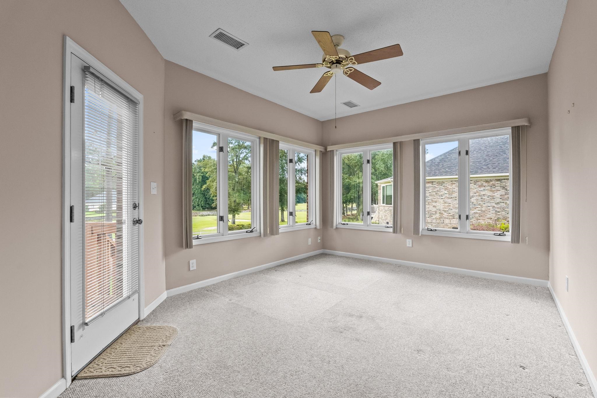 3111 Hermitage Dr. Property Photo 42
