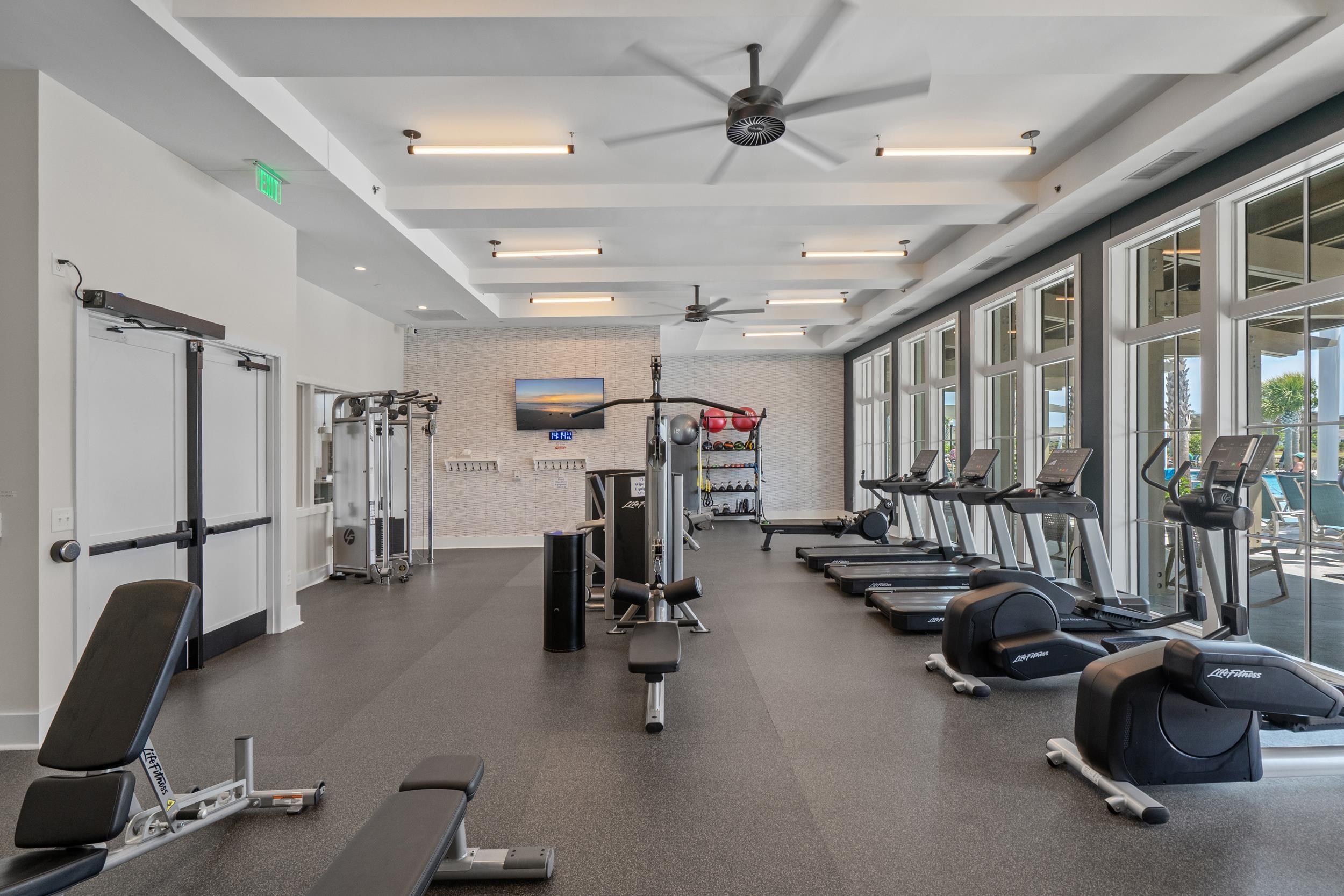 1408 Littleleaf Loop Property Photo 47