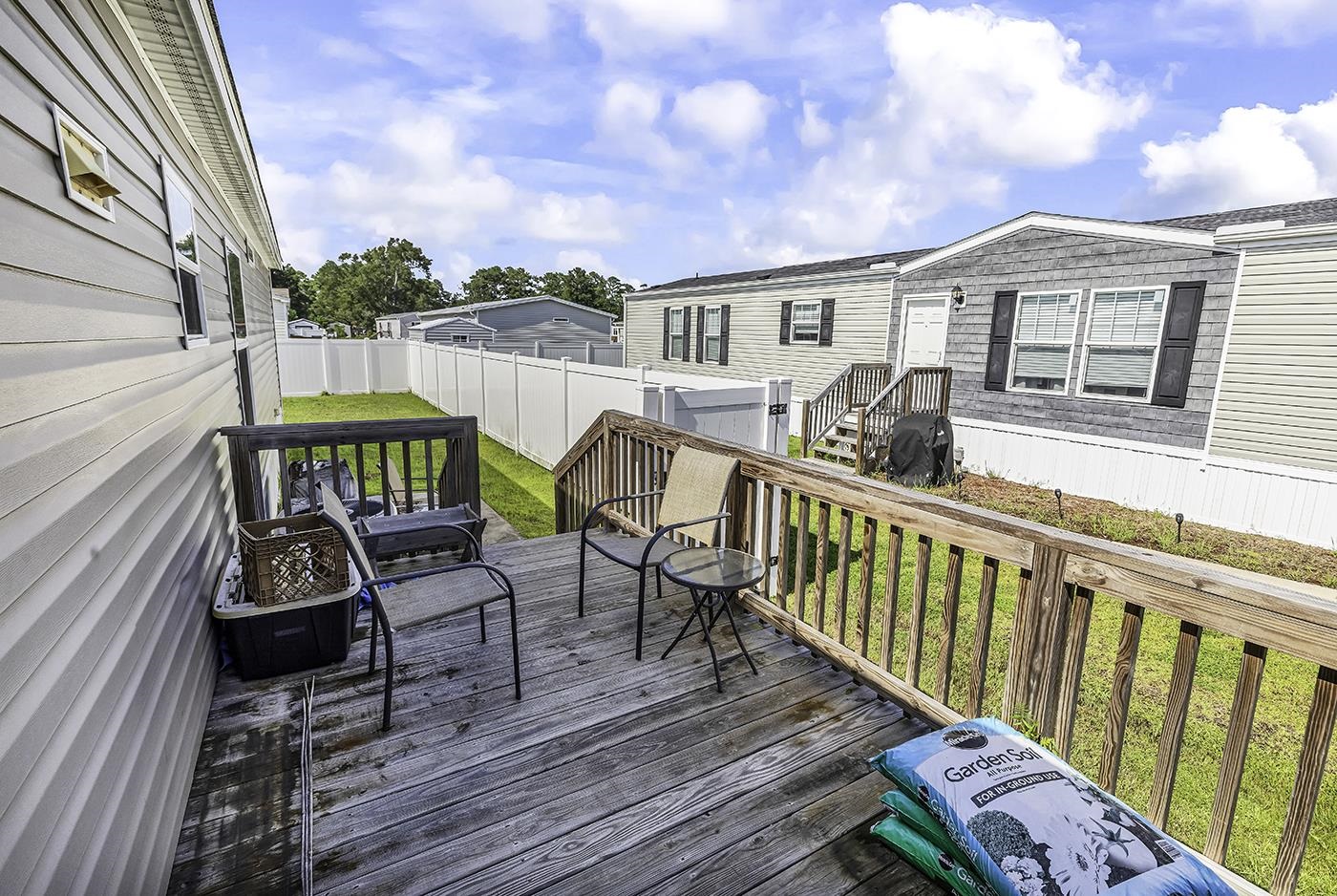 227 Air Stream Dr. Property Photo 21