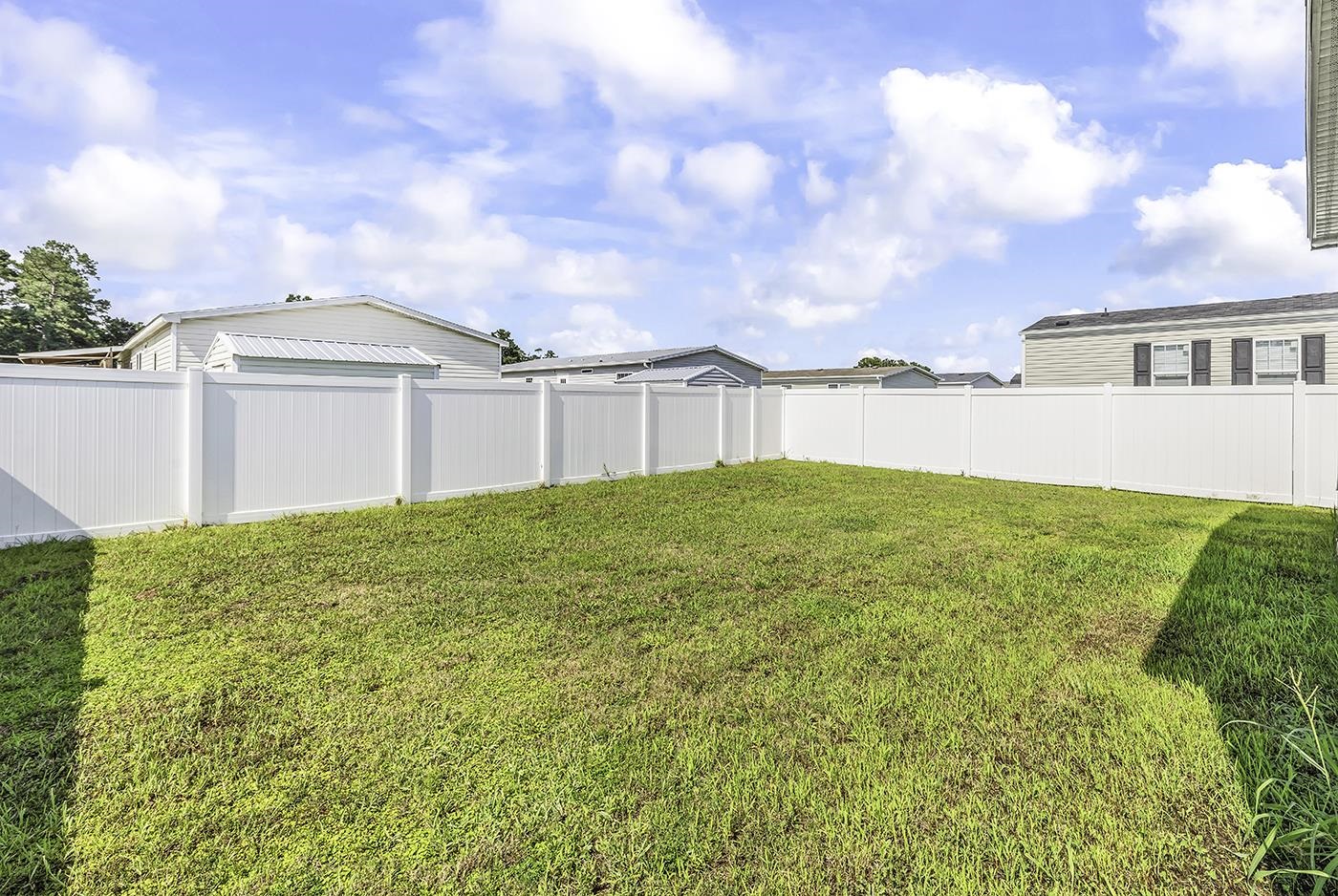227 Air Stream Dr. Property Photo 27