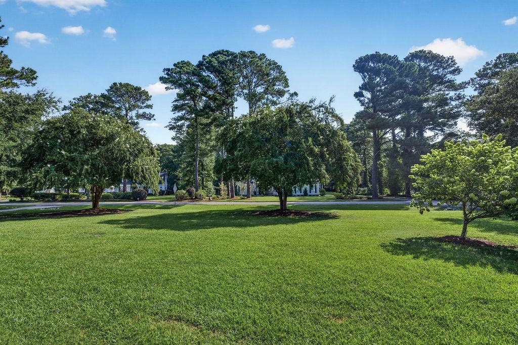 810 River Oaks Circle Property Photo 17