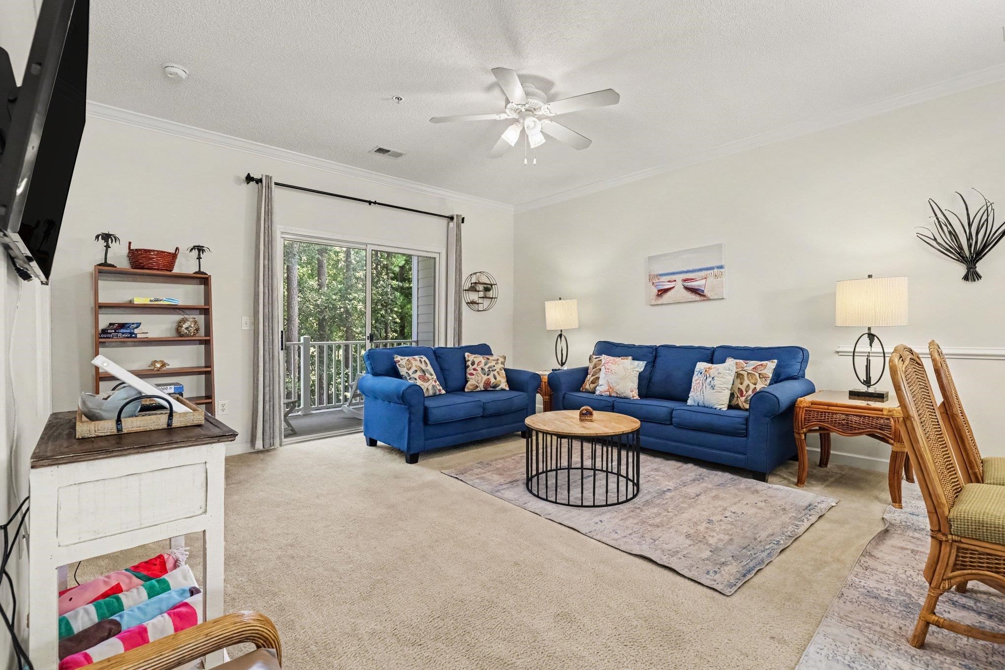 6253 Catalina Dr. Property Photo 7