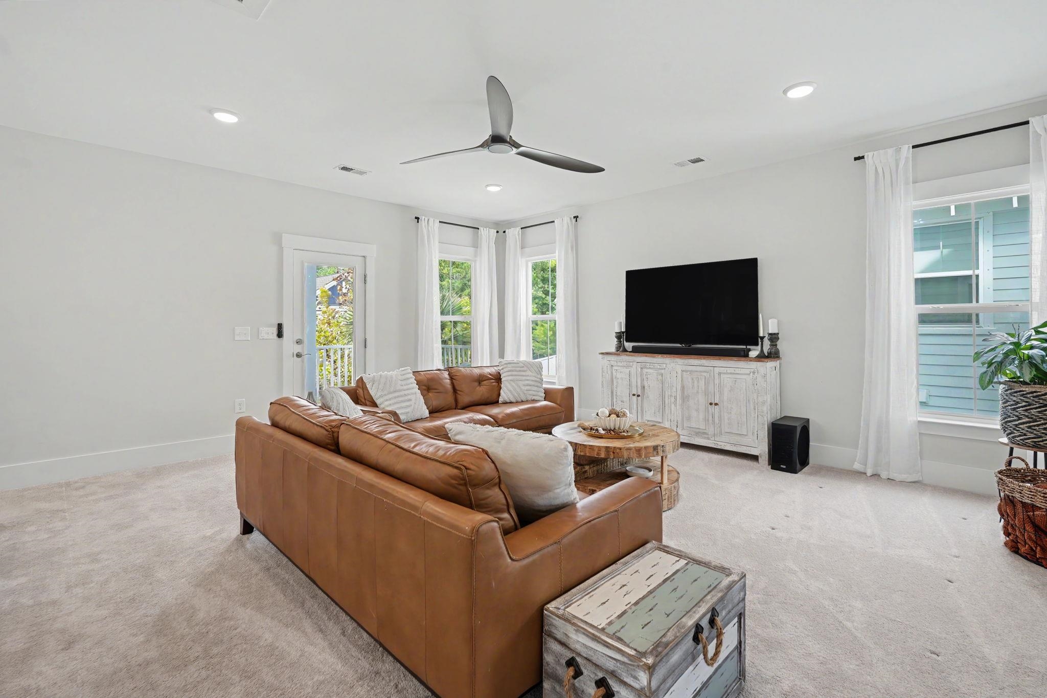 1805 Tryon Dr Property Photo 38