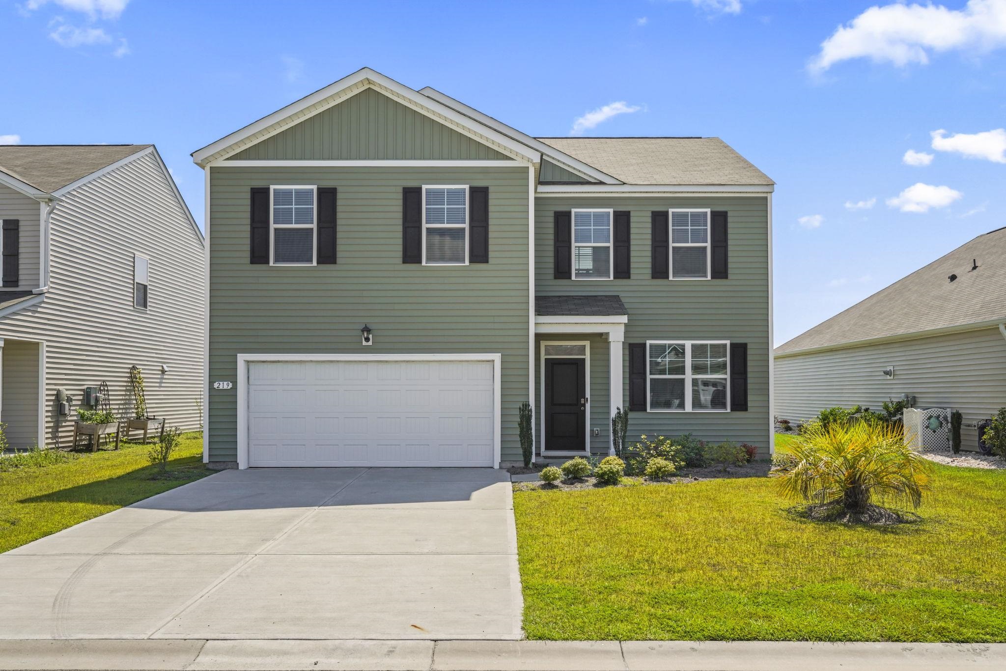 219 Londonshire Dr. Property Photo 1
