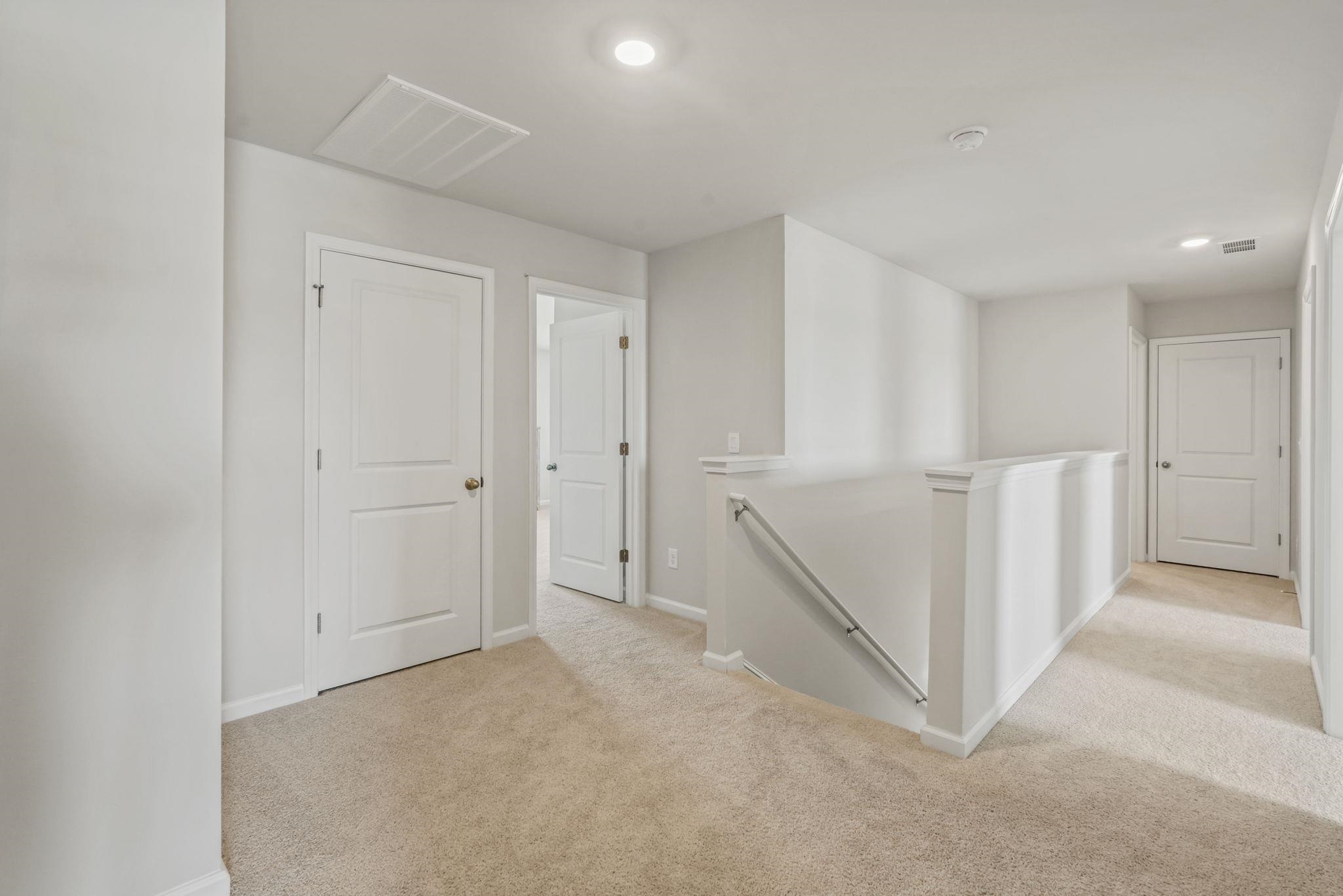 219 Londonshire Dr. Property Photo 20