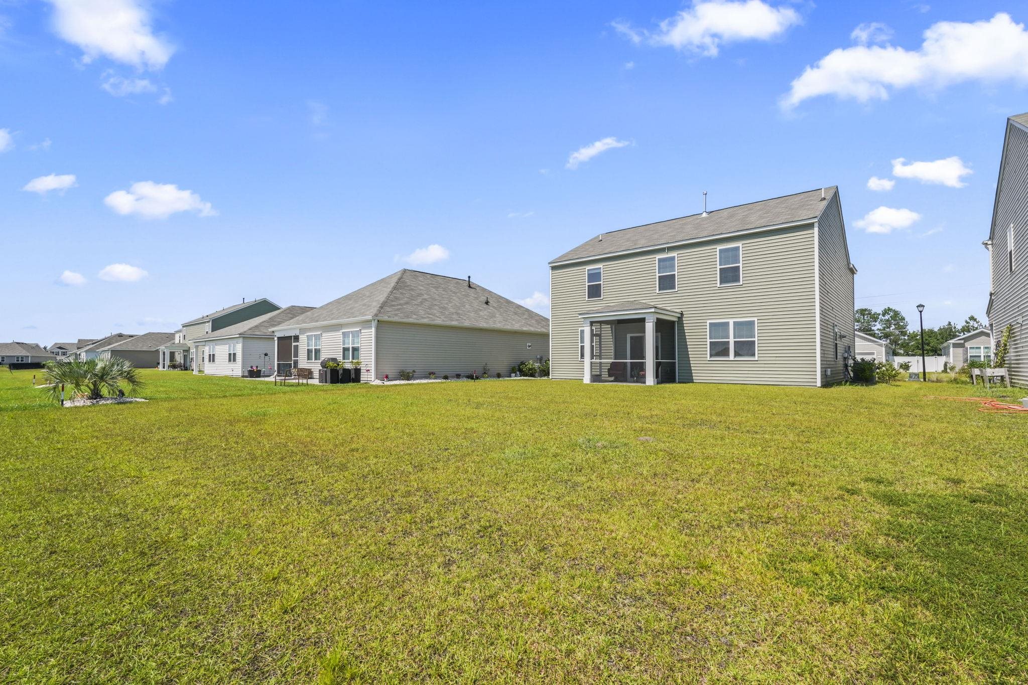 219 Londonshire Dr. Property Photo 36