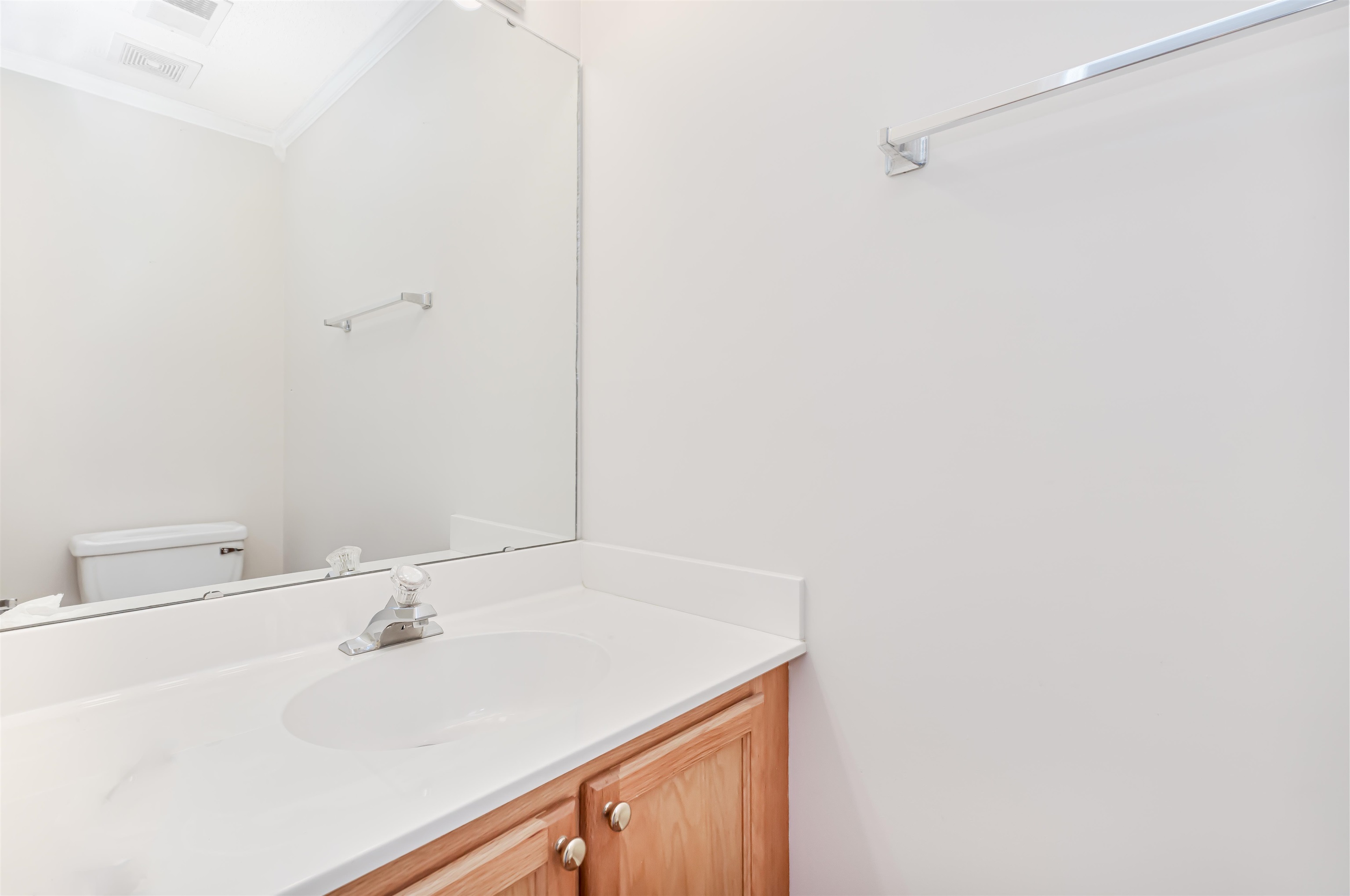 3555 Crepe Myrtle Ct. Property Photo 4