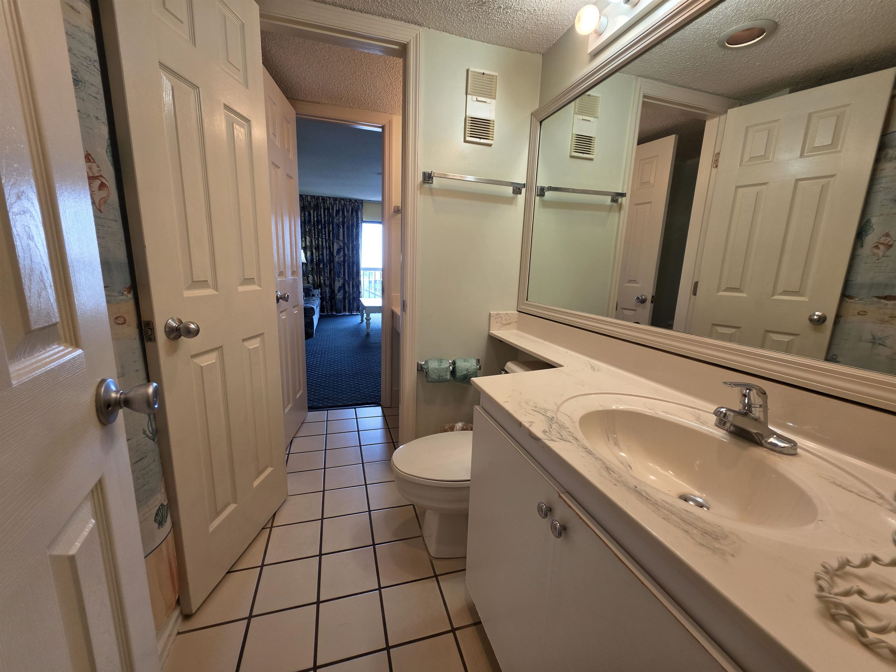 210 75th Ave N Property Photo 10