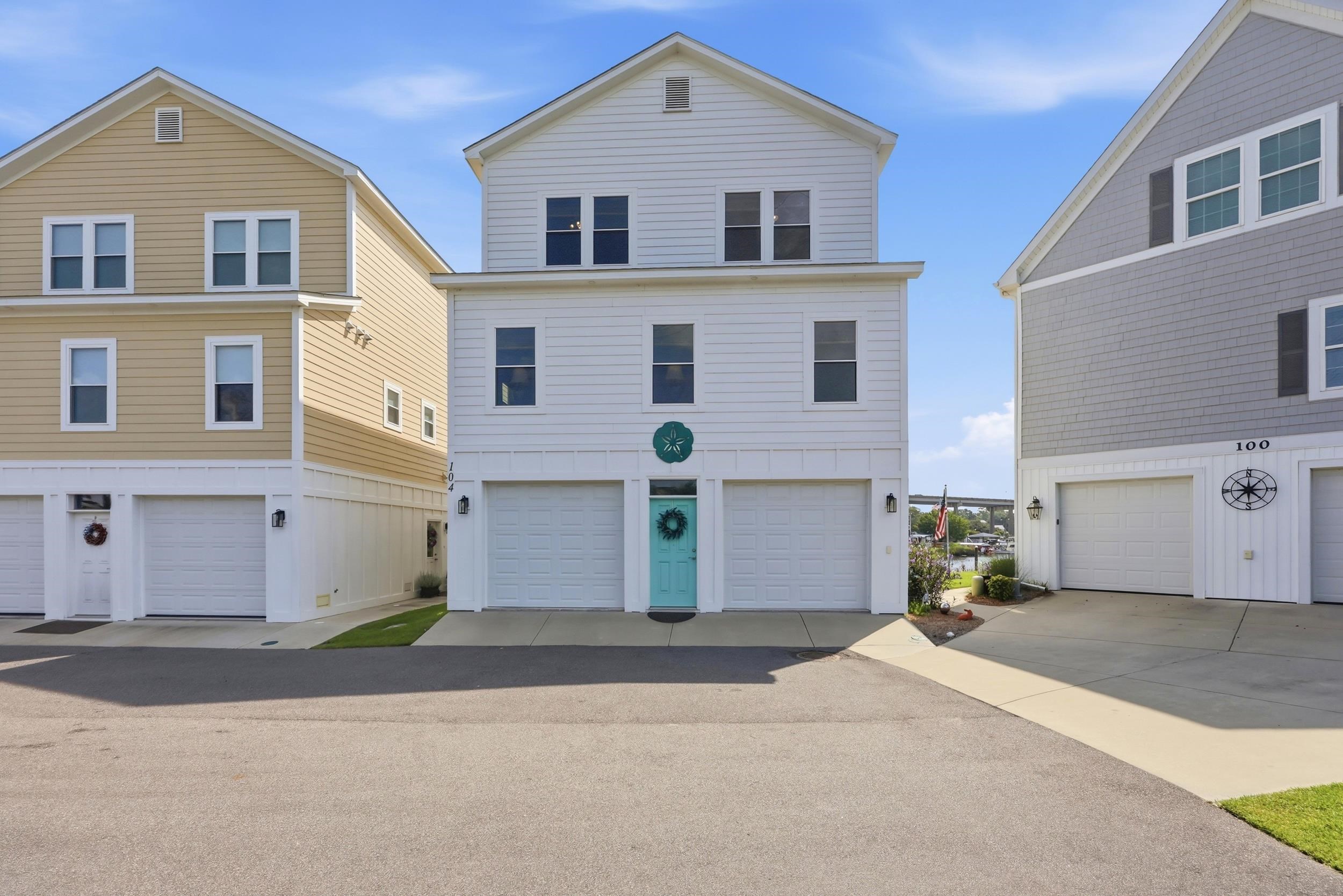 104 Marblehead Dr. Property Photo 1