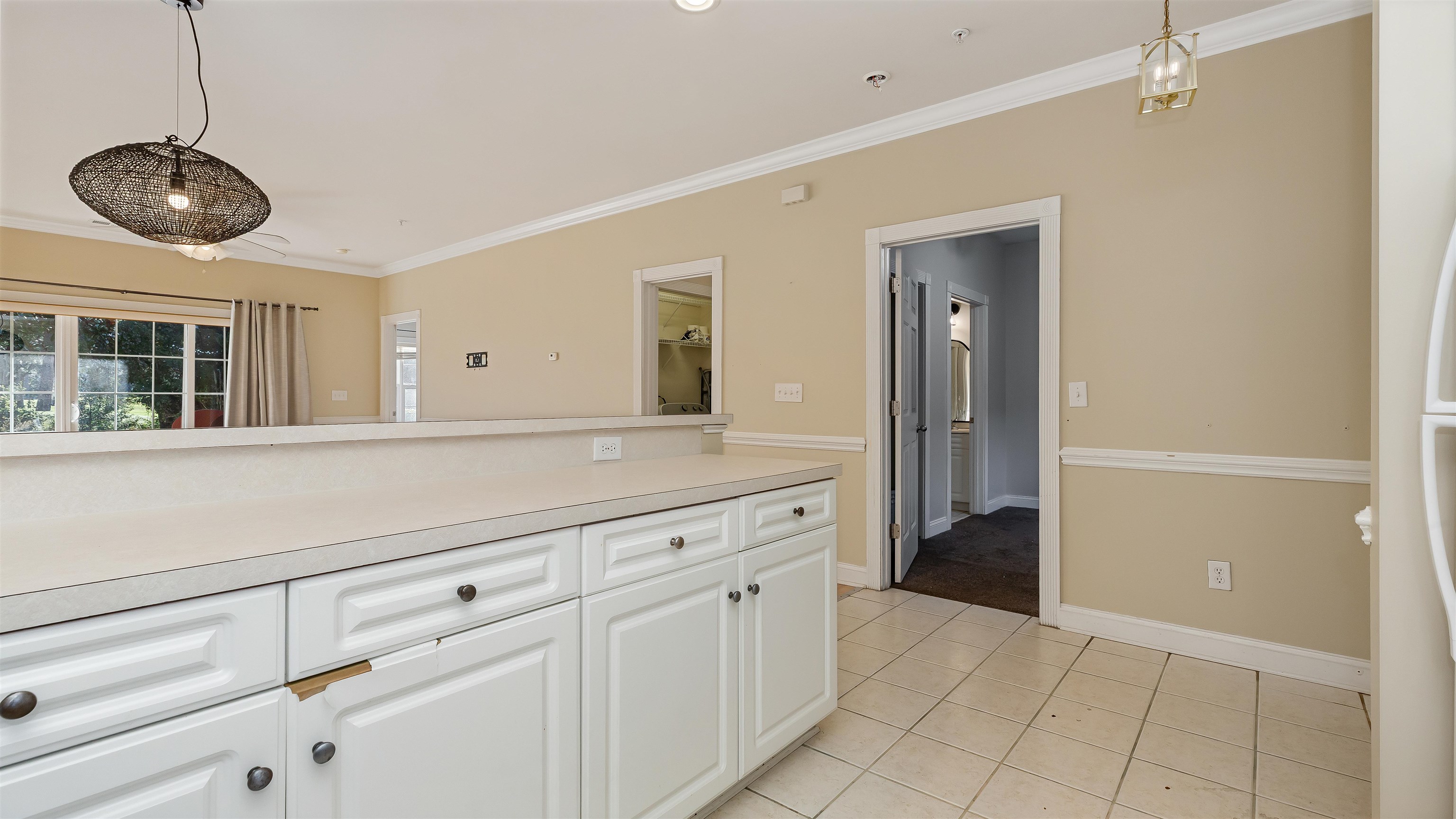 4880 Dahlia Ct. Property Photo 6