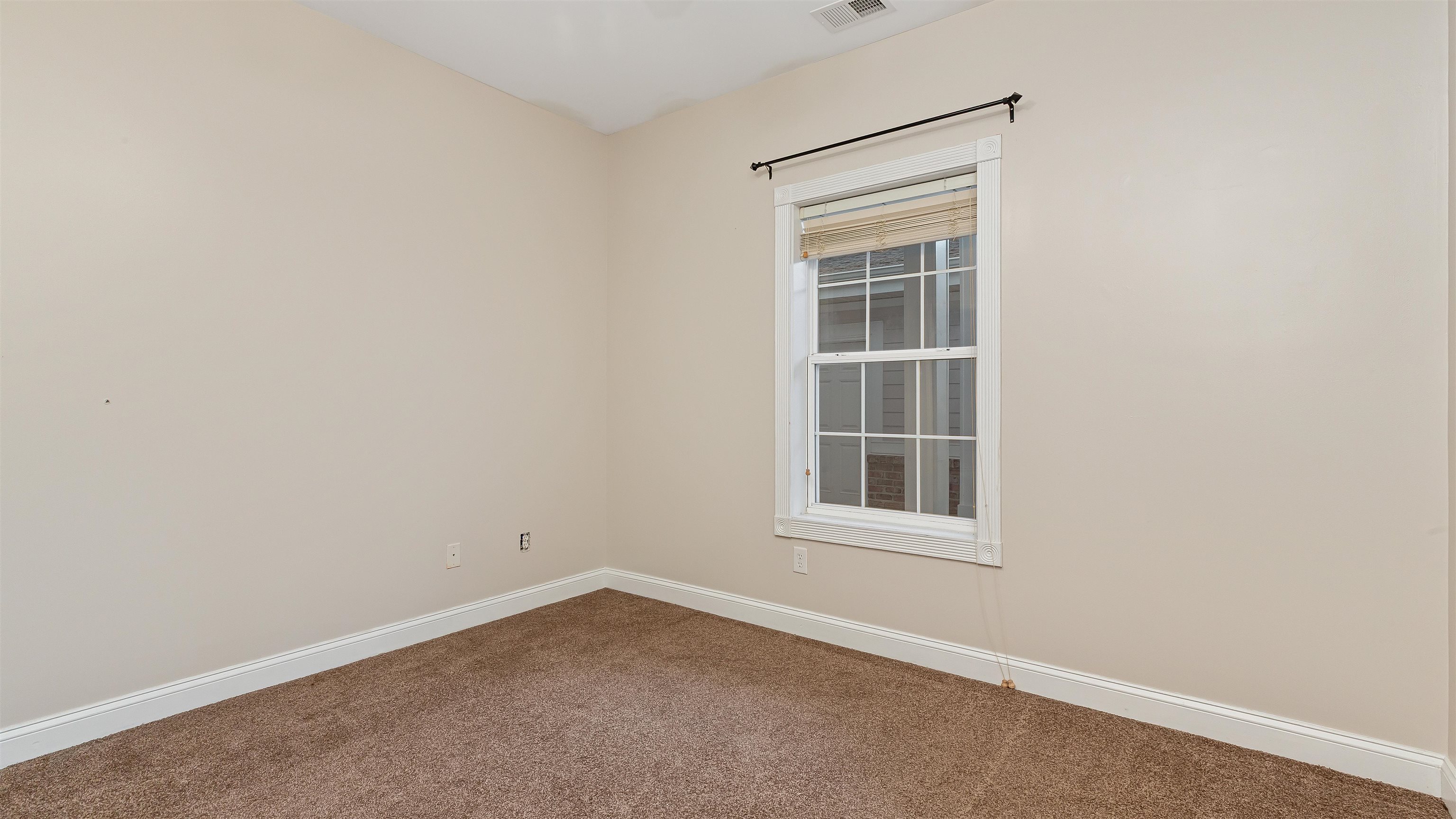 4880 Dahlia Ct. Property Photo 15