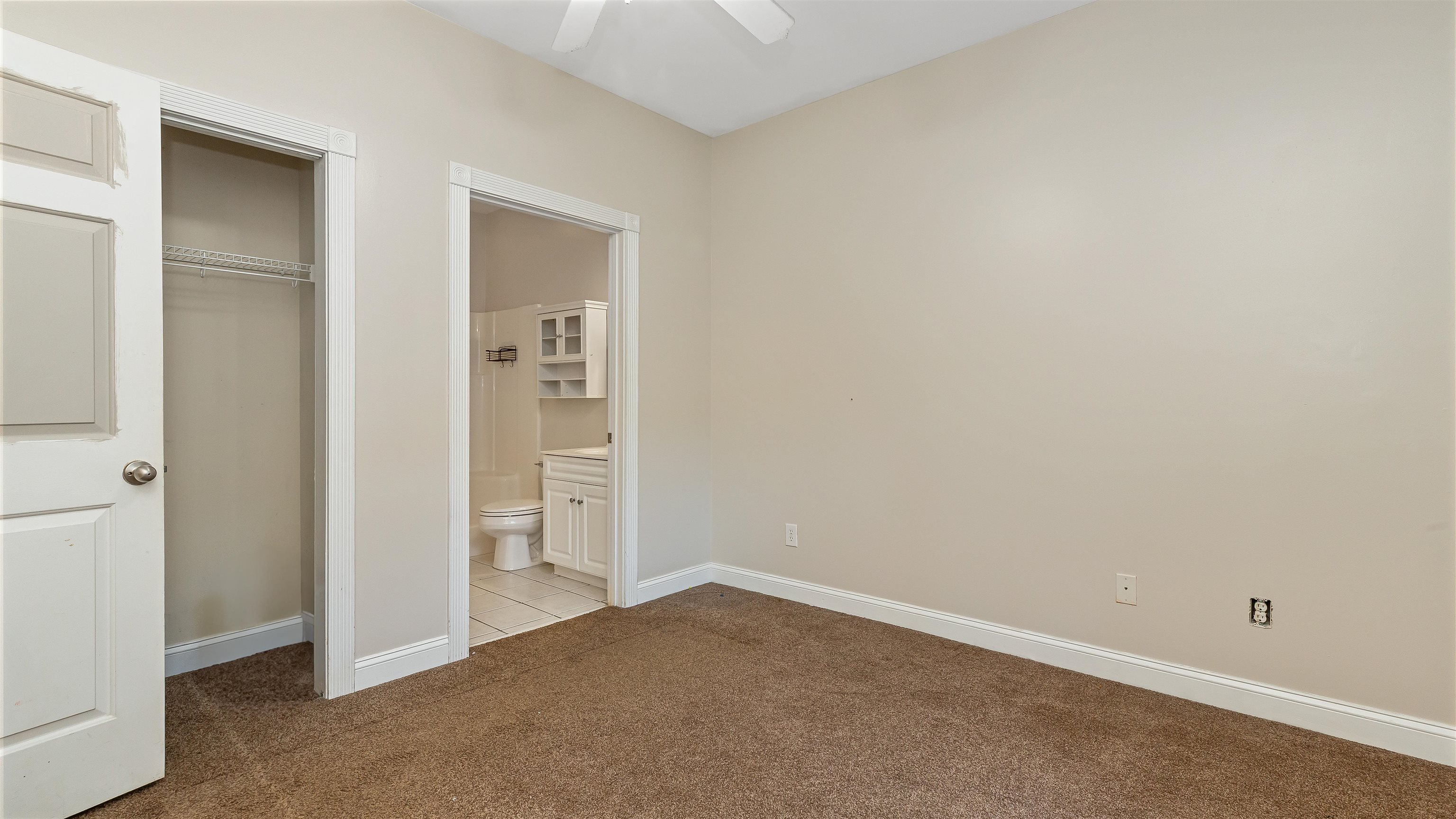 4880 Dahlia Ct. Property Photo 16