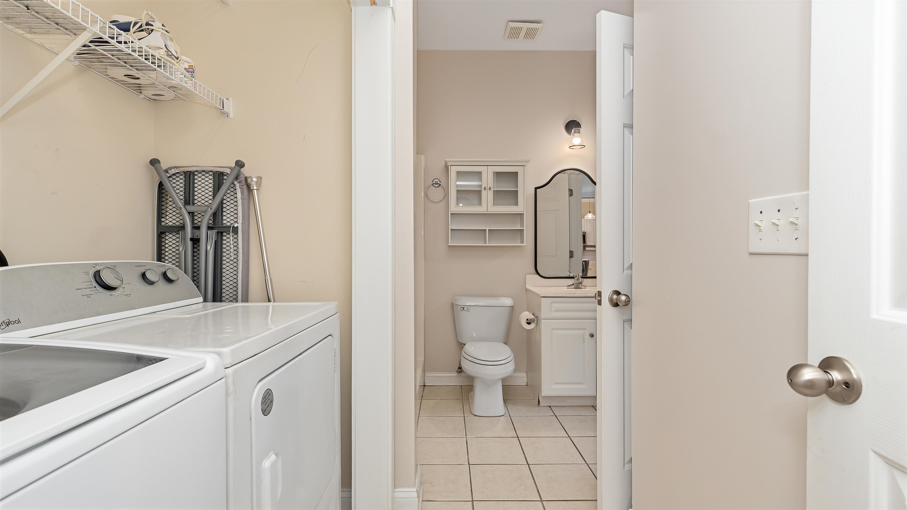 4880 Dahlia Ct. Property Photo 20