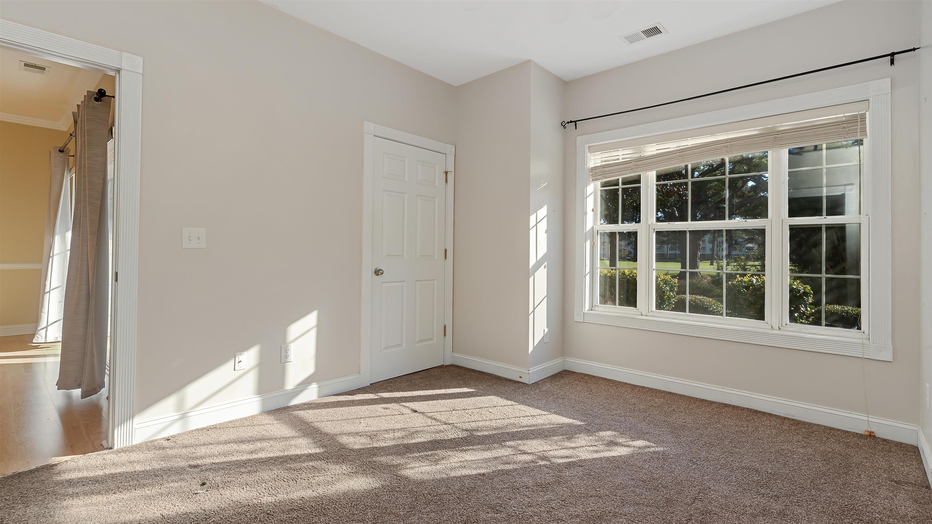 4880 Dahlia Ct. Property Photo 23