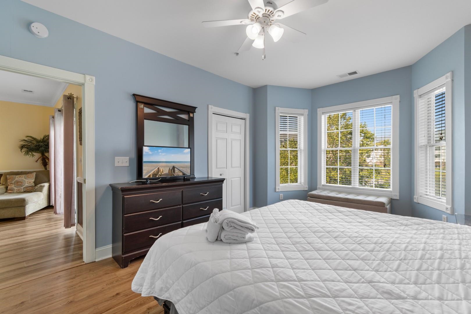 4837 Luster Leaf Circle Property Photo 24