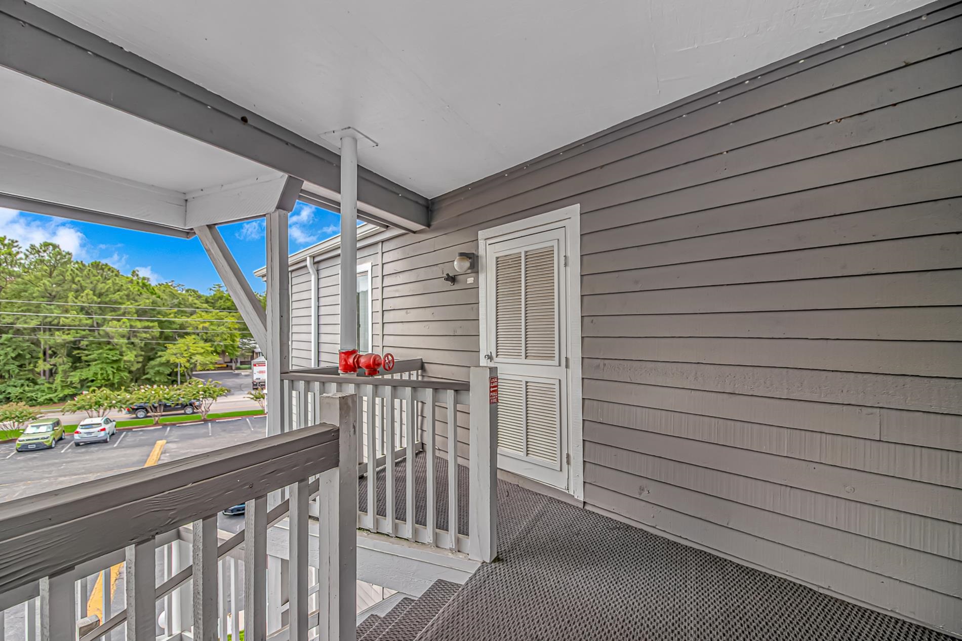 10168 Beach Dr. Property Photo 3