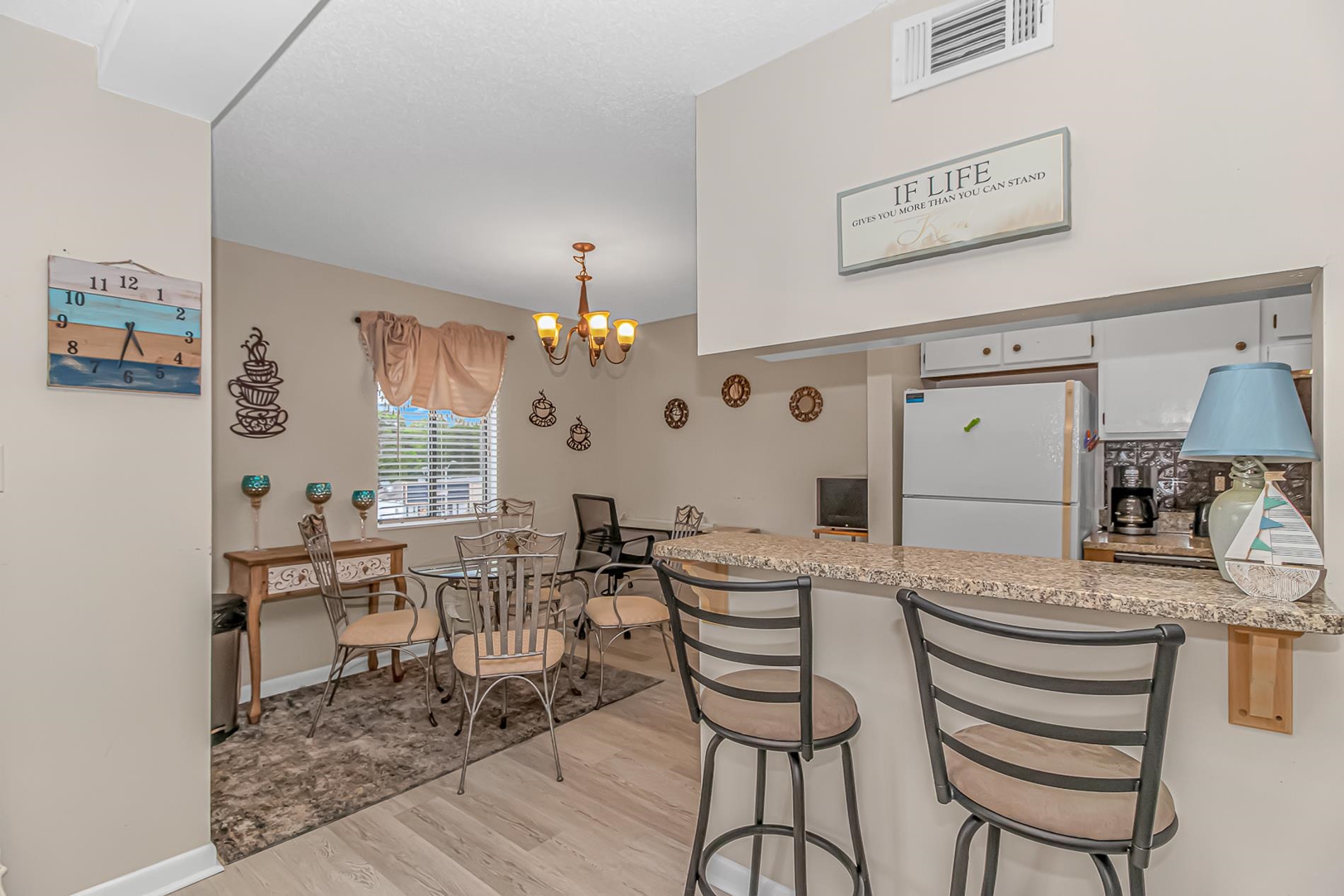 10168 Beach Dr. Property Photo 8