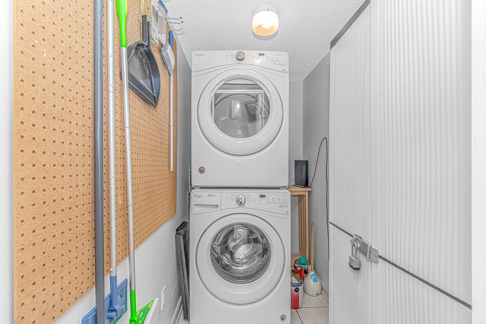 10168 Beach Dr. Property Photo 14