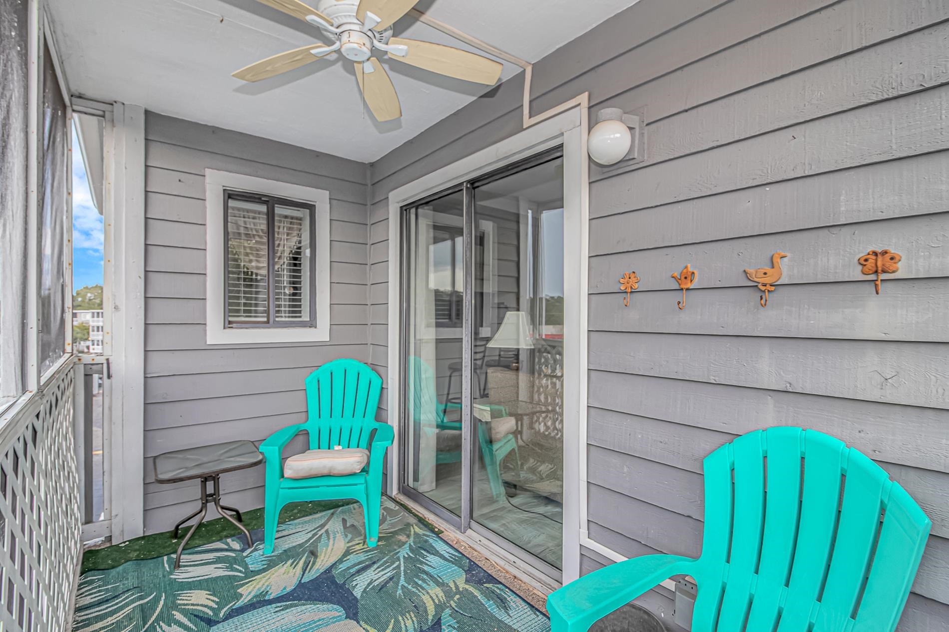 10168 Beach Dr. Property Photo 15