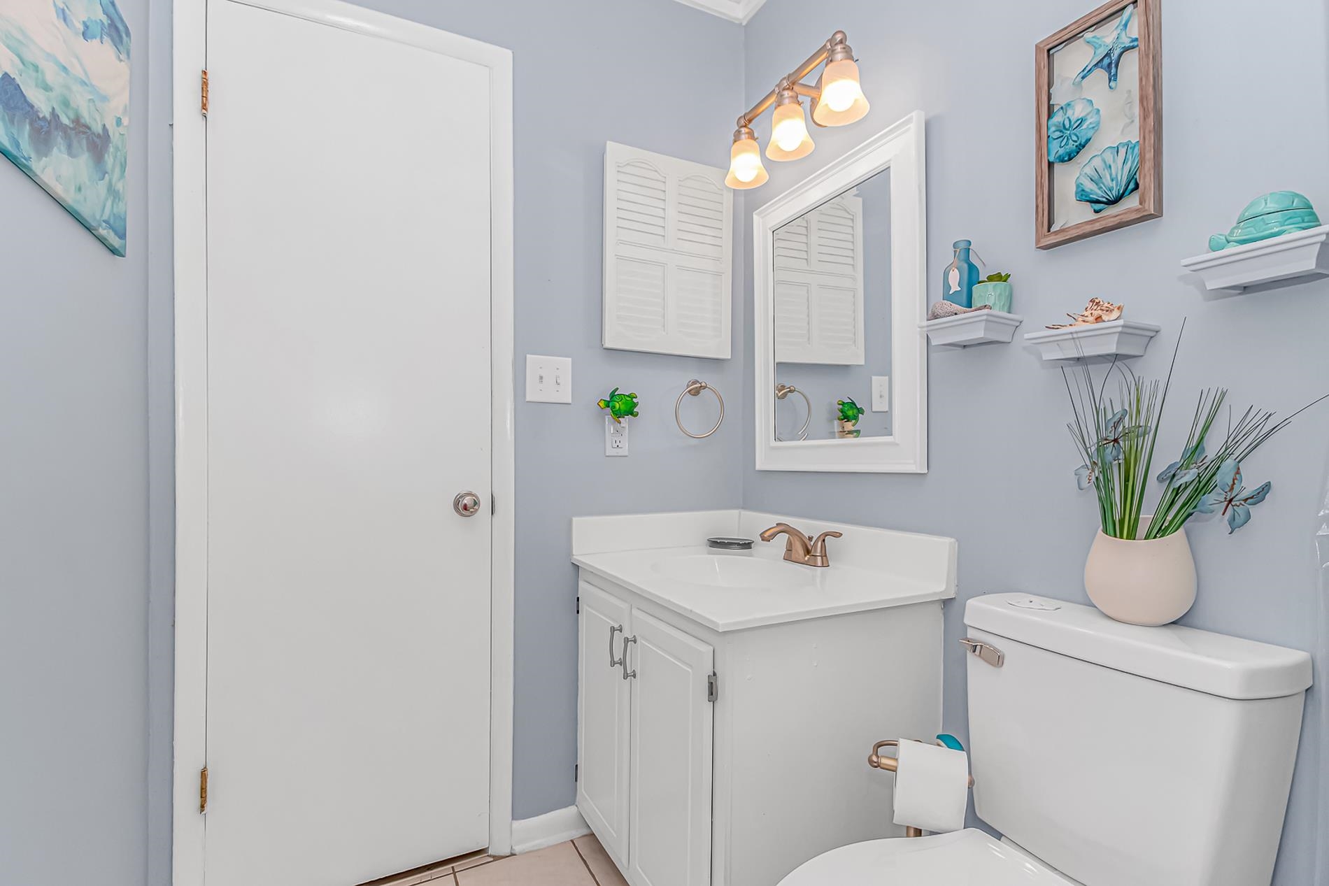 10168 Beach Dr. Property Photo 20