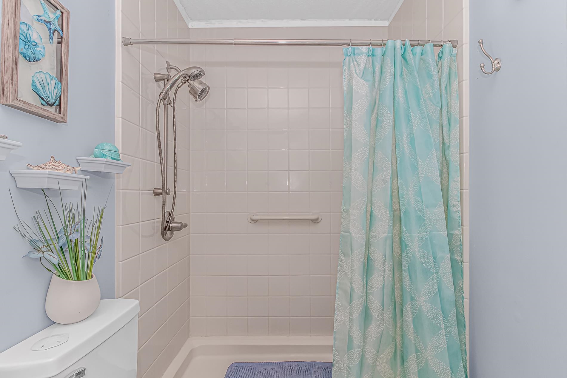 10168 Beach Dr. Property Photo 21