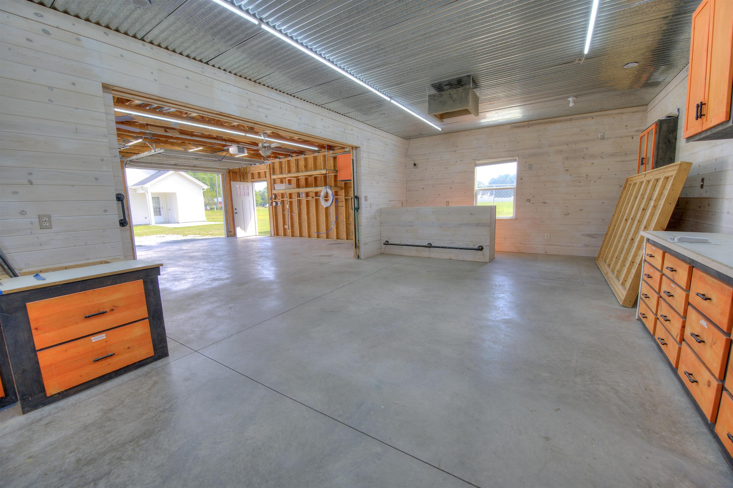 2587 Southern Crest Dr. Property Photo 45