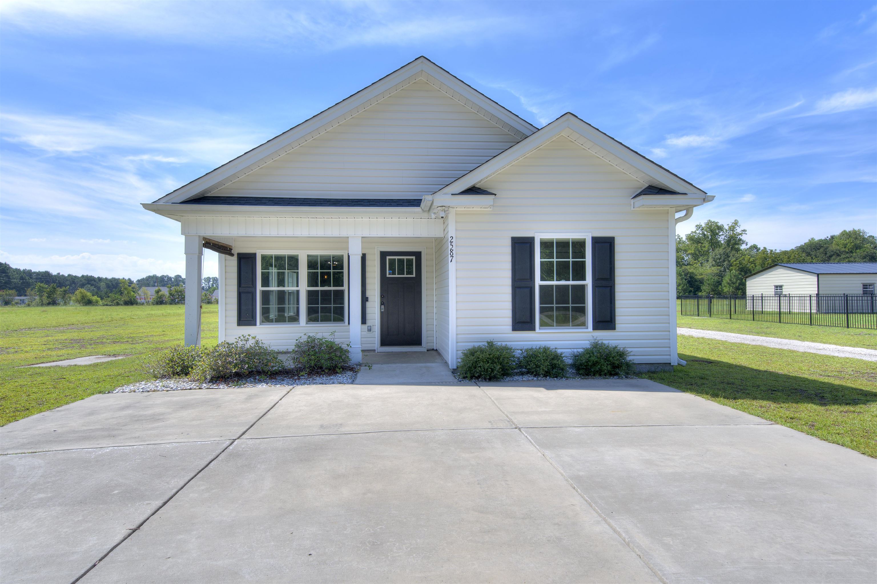 2587 Southern Crest Dr. Property Photo 48