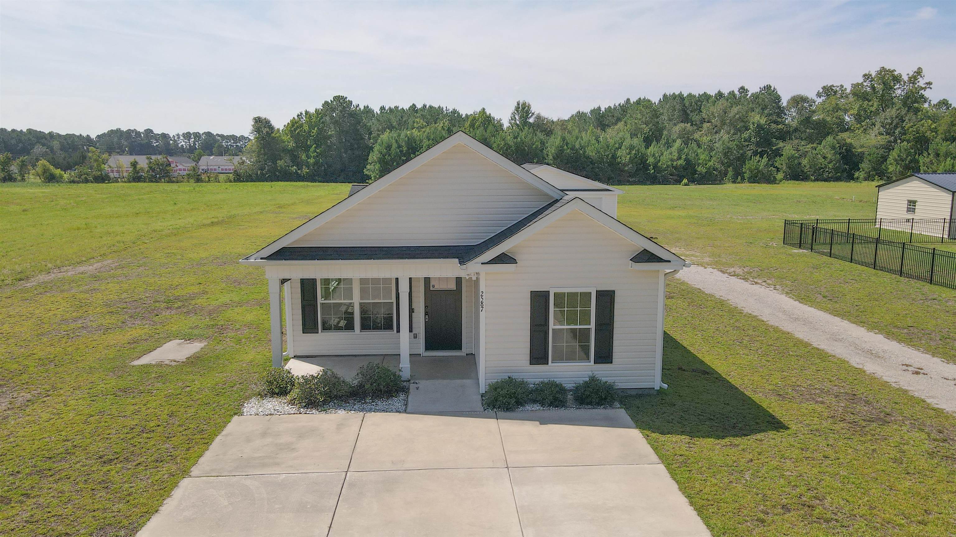 2587 Southern Crest Dr. Property Photo 49