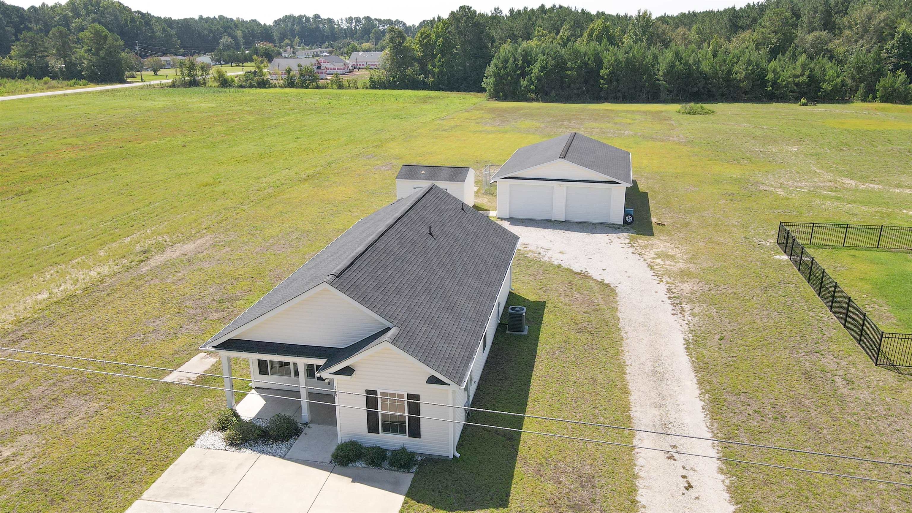 2587 Southern Crest Dr. Property Photo 58