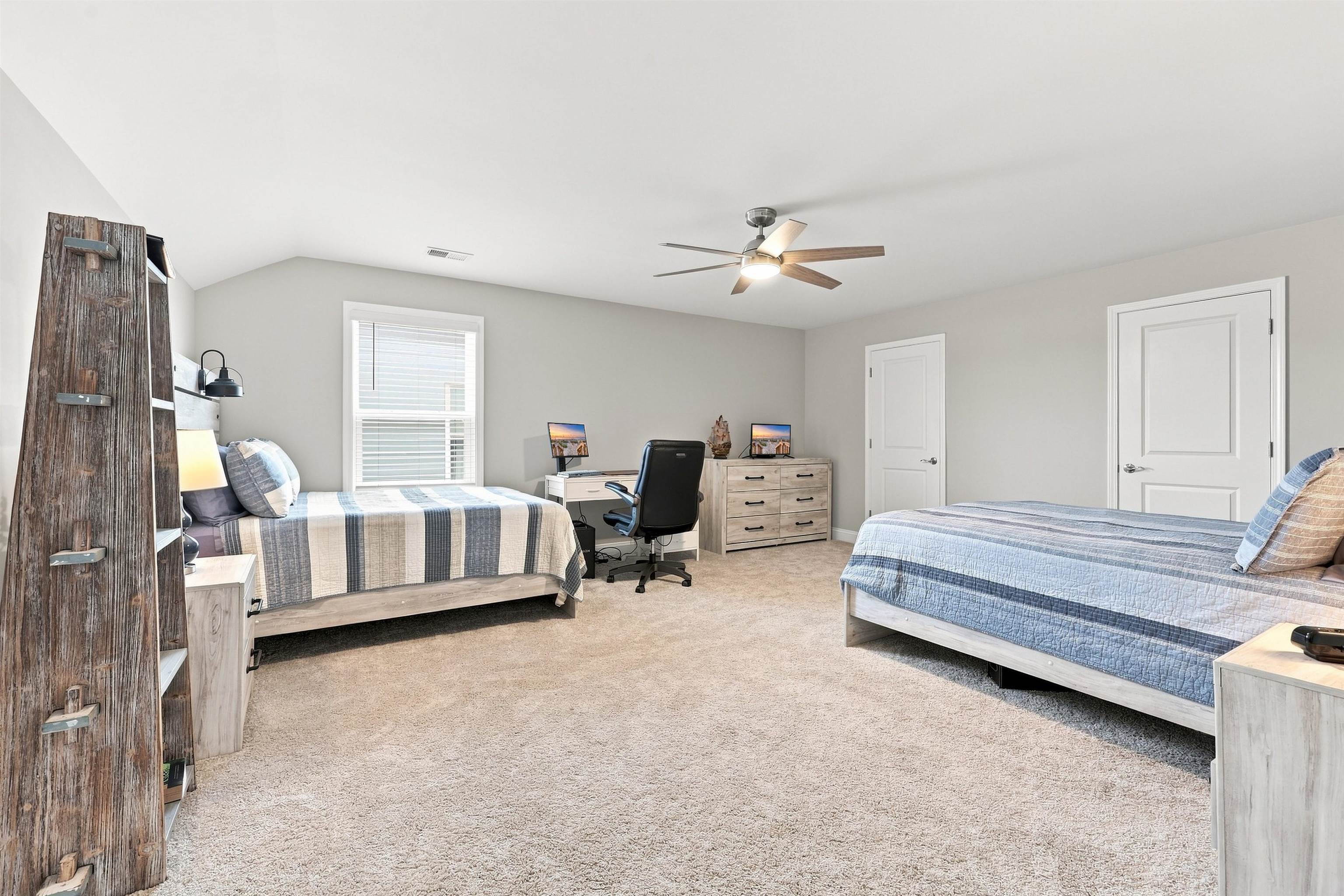 7221 Spoleto Dr. Property Photo 35