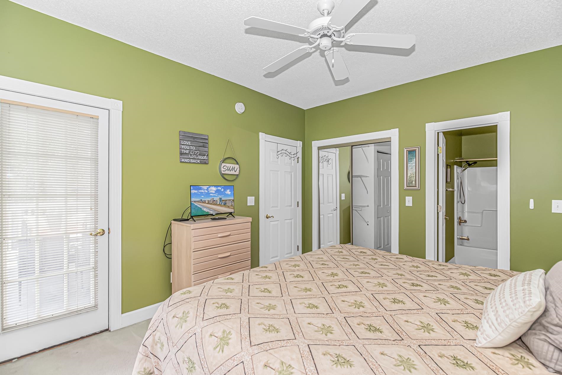 4281 Hibiscus Dr. Property Photo 18